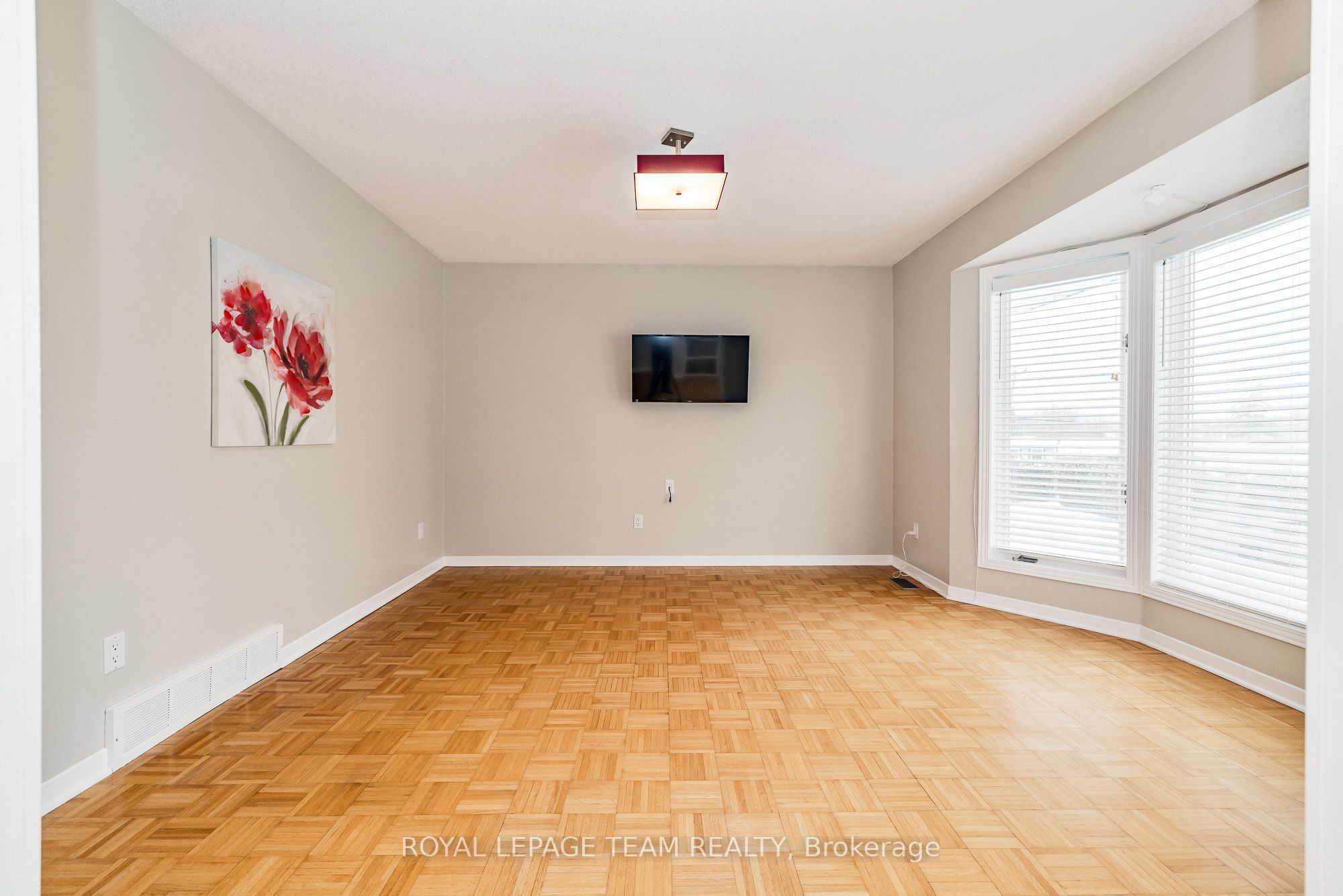 209 Elvira Street Property Photo 21