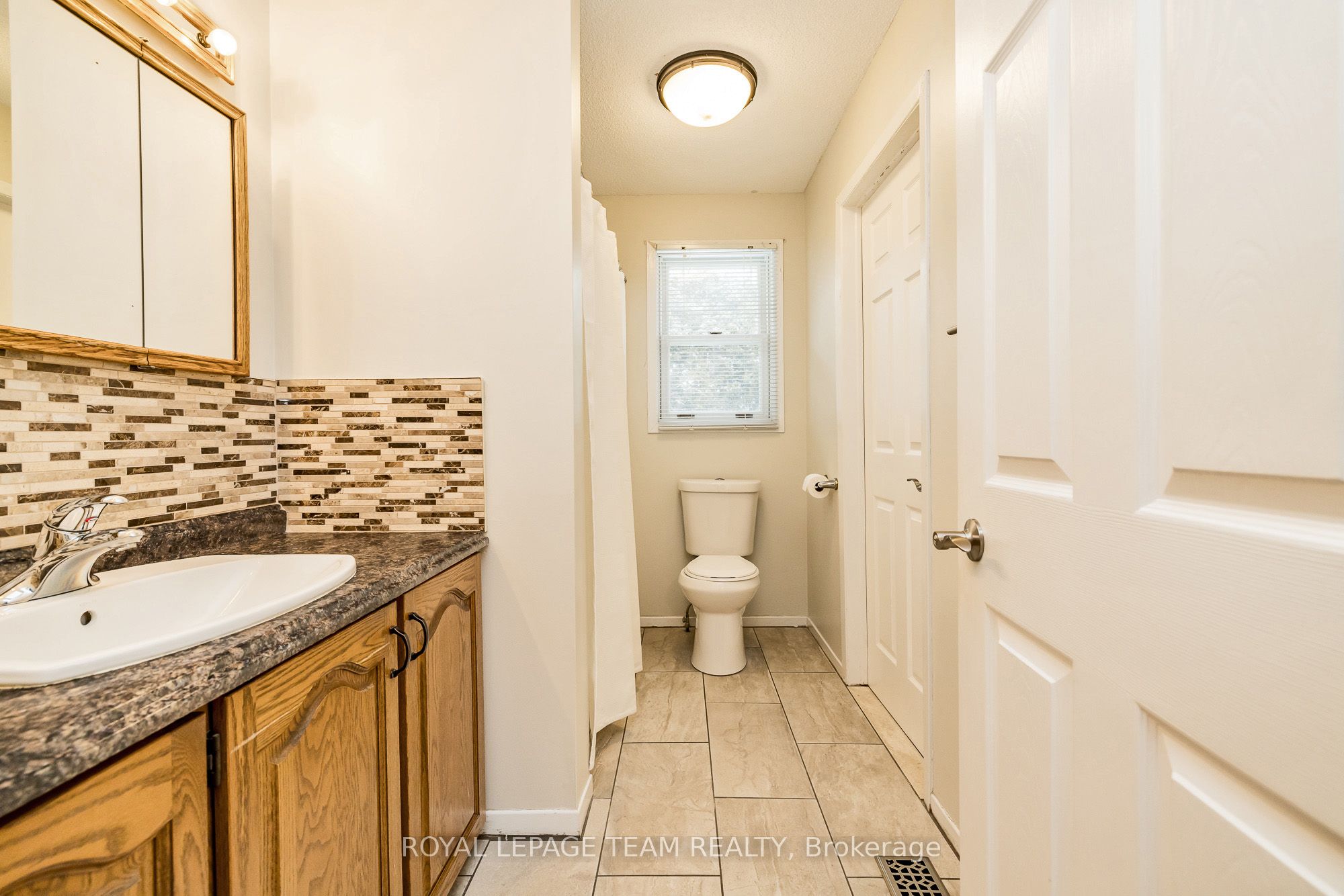 209 Elvira Street Property Photo 26