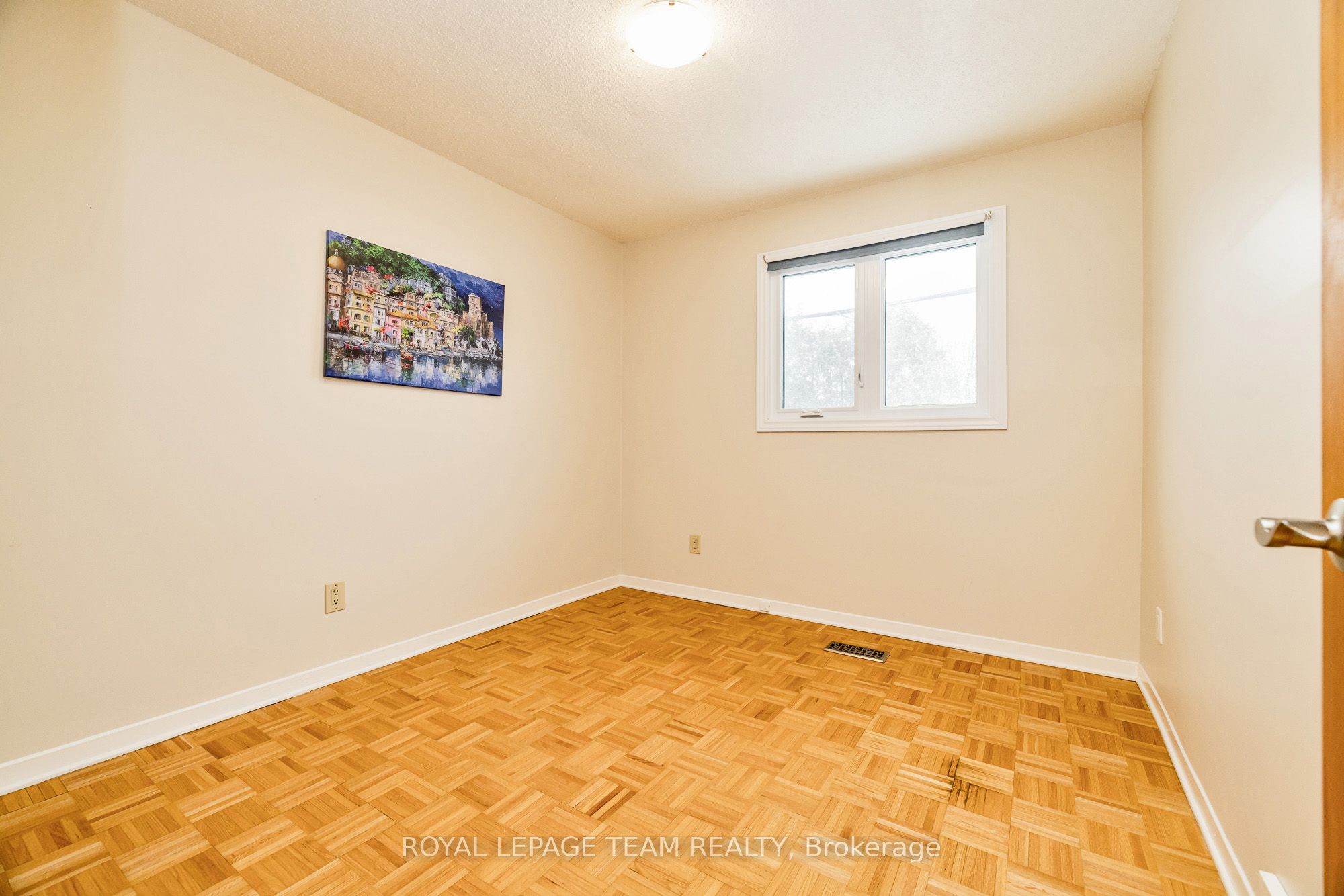 209 Elvira Street Property Photo 34