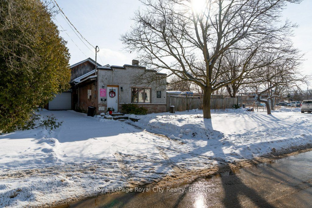 163 Alice Street Property Photo 1