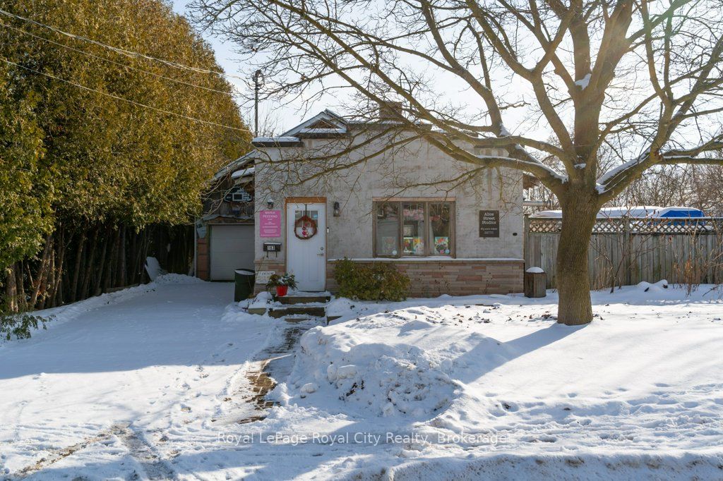 163 Alice Street Property Photo 2