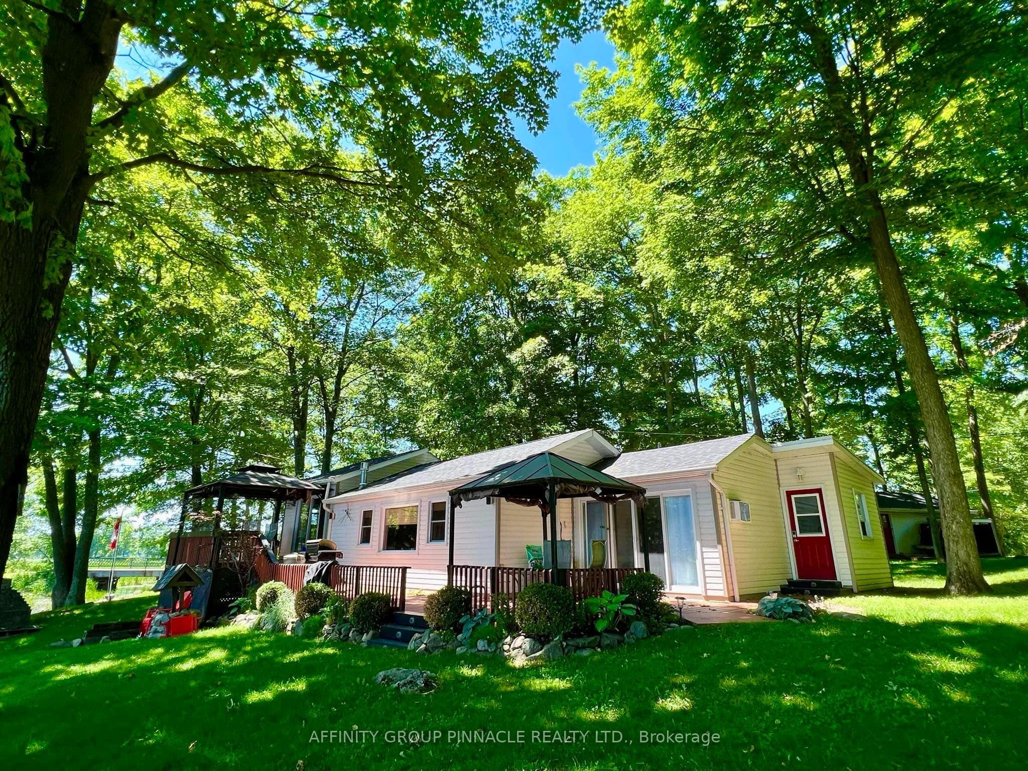 1115 Cook Road Property Photo 5