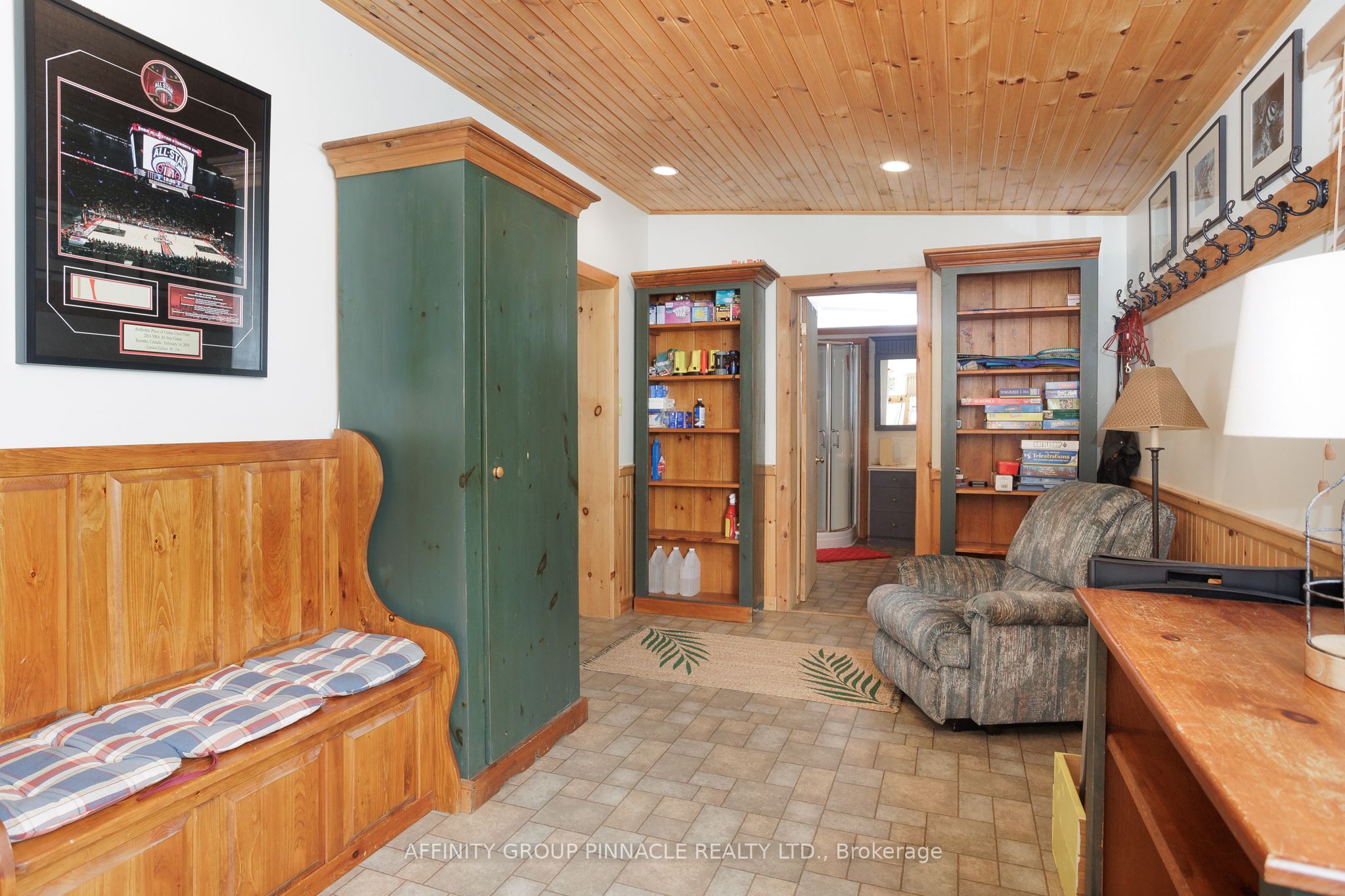 1115 Cook Road Property Photo 20