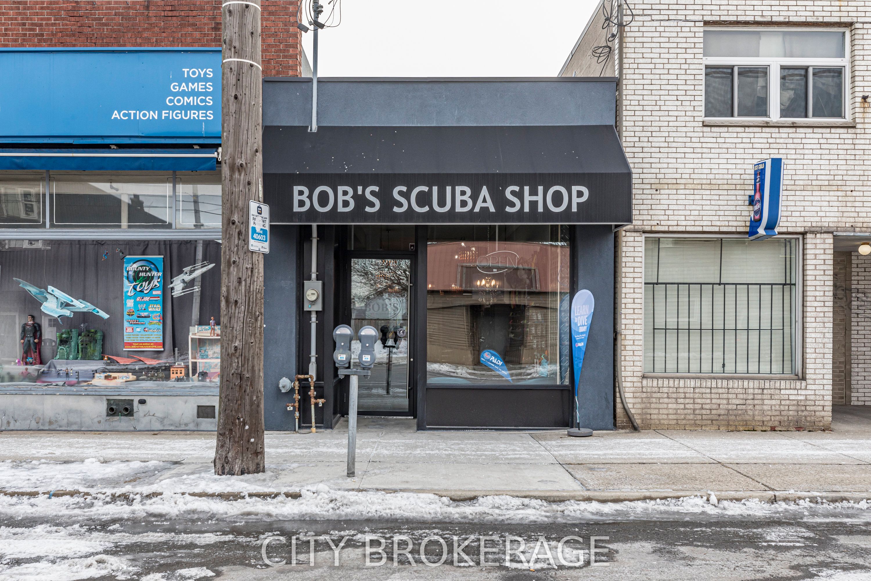 220 1/2 Kenilworth Avenue Property Photo 1