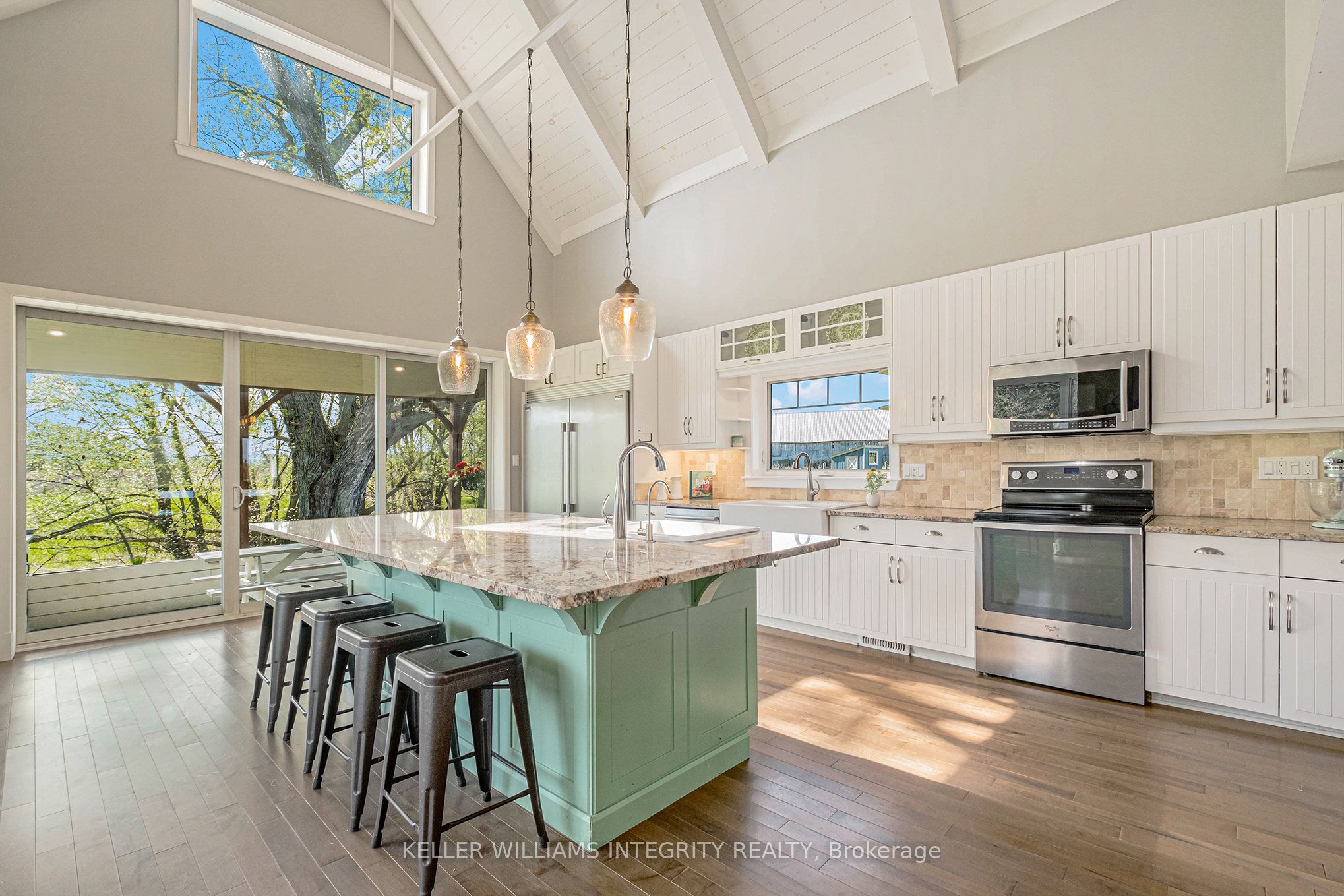 6548 Carp Road Property Photo 4