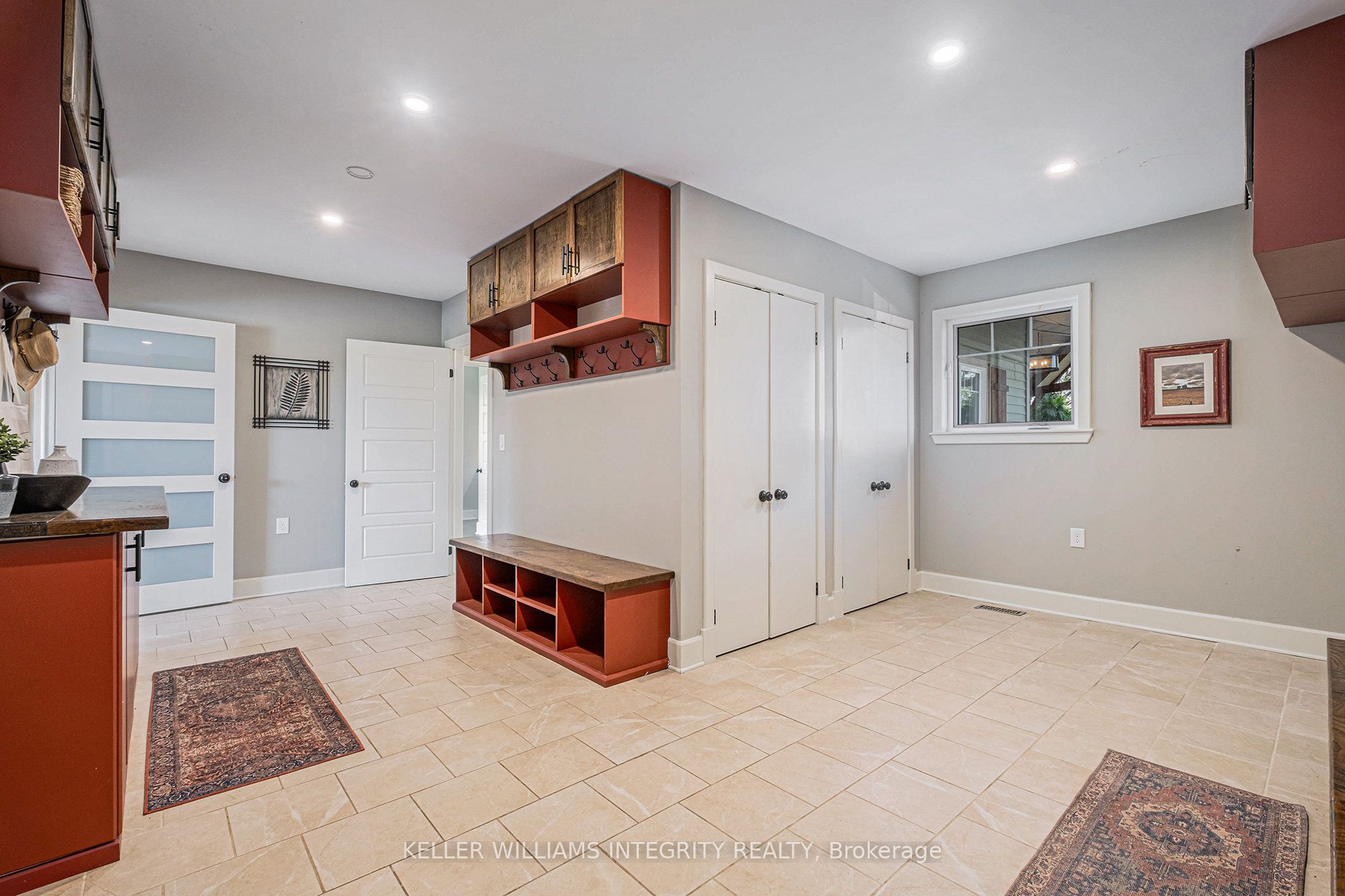 6548 Carp Road Property Photo 14