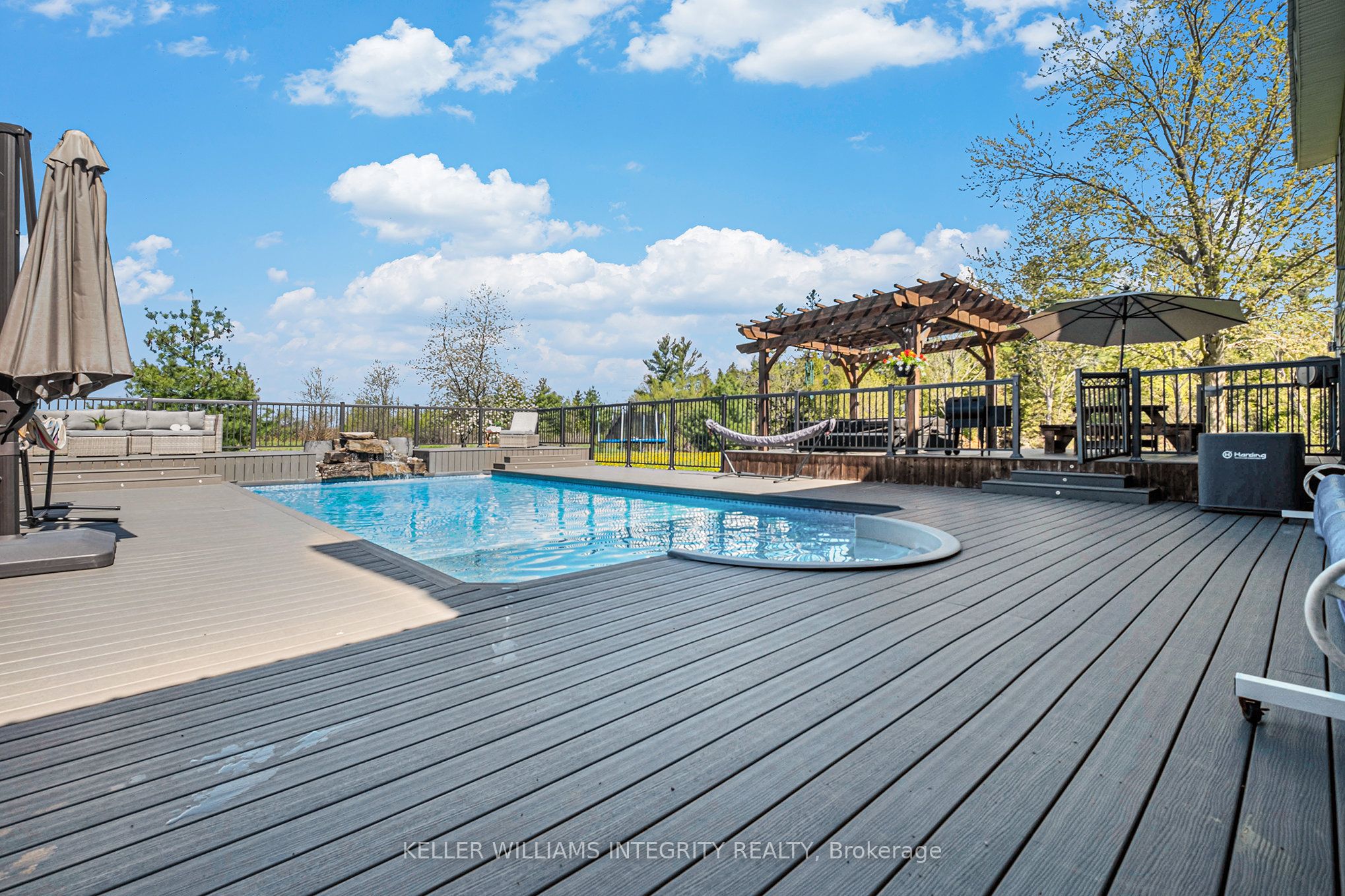 6548 Carp Road Property Photo 34