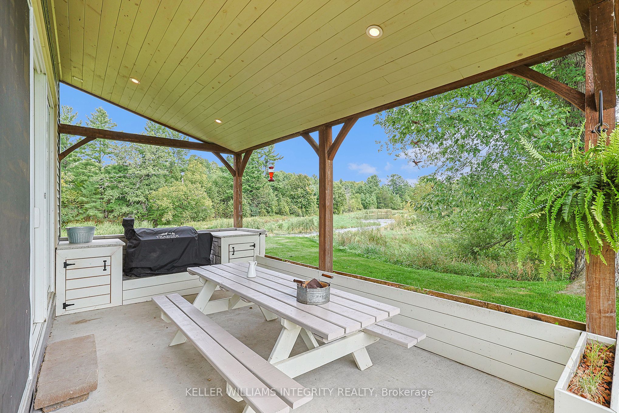 6548 Carp Road Property Photo 35