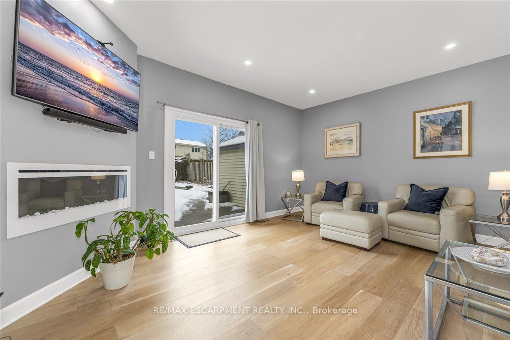 19 Bal Harbour Drive Property Photo 12