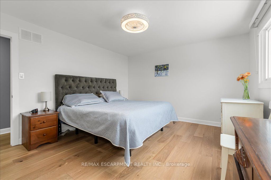 19 Bal Harbour Drive Property Photo 22