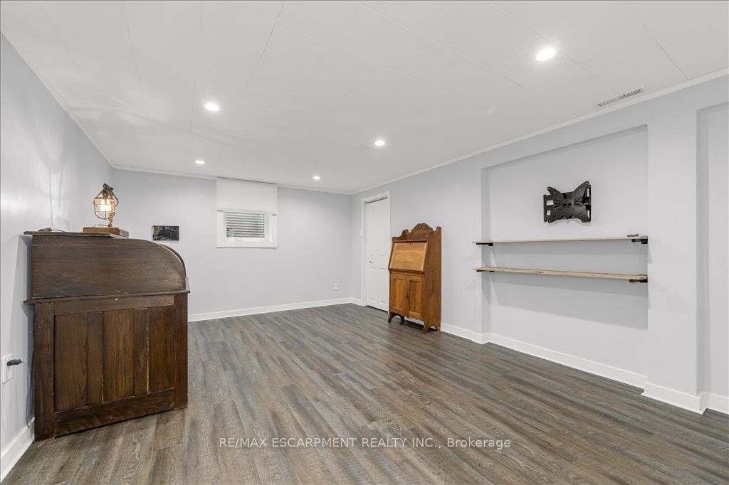 19 Bal Harbour Drive Property Photo 26