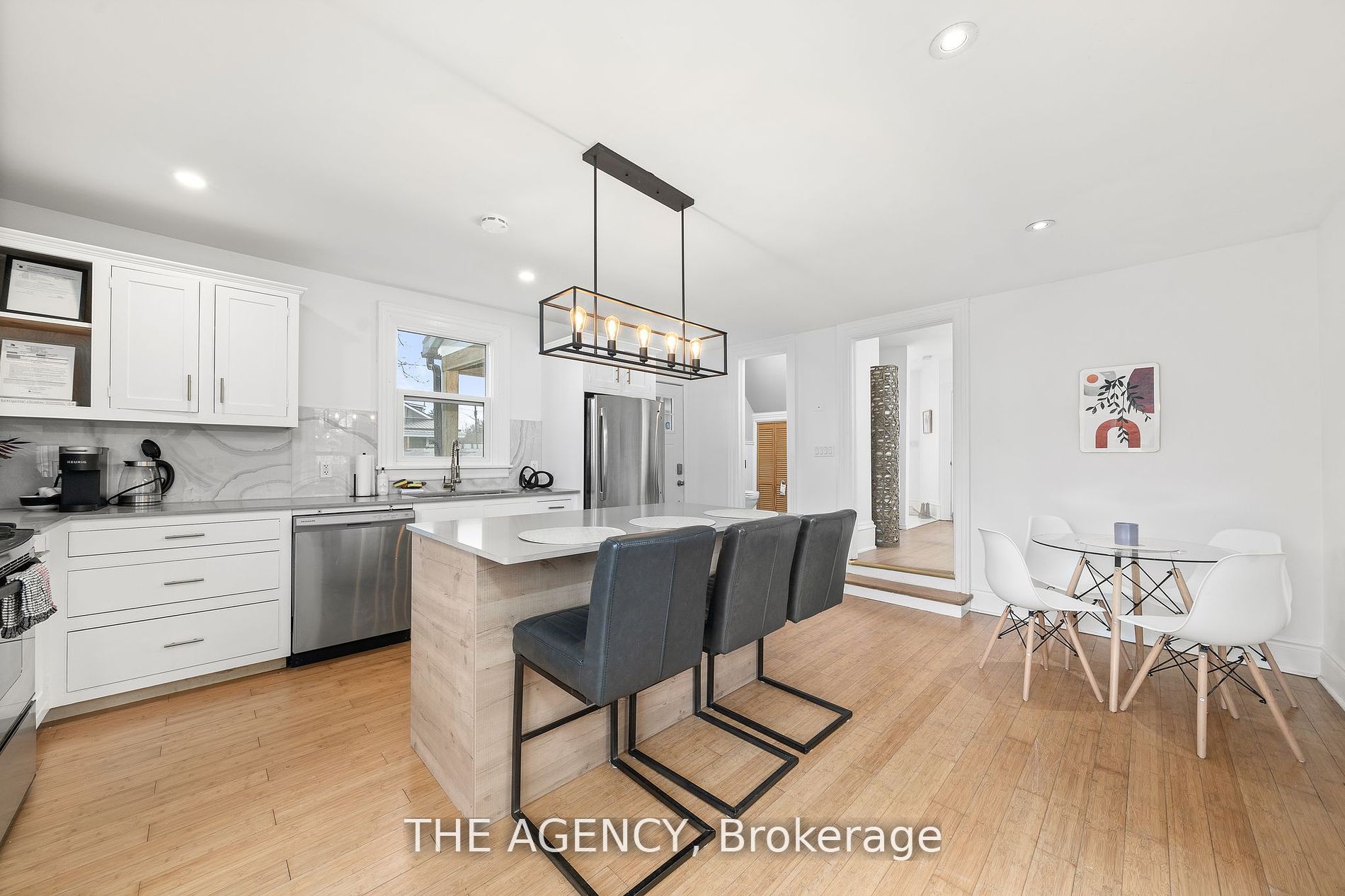 16 Elks Street Property Photo 4
