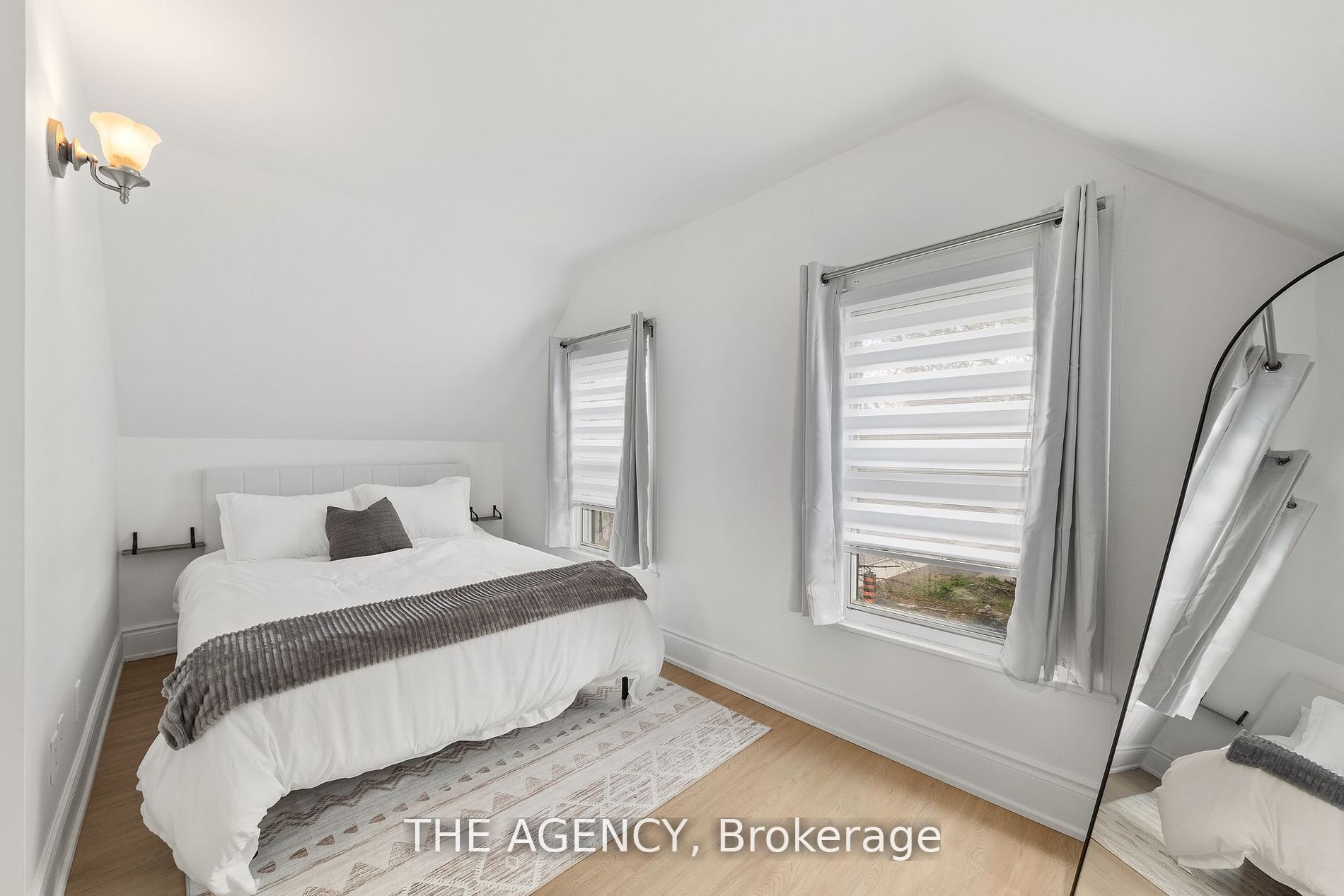 16 Elks Street Property Photo 9