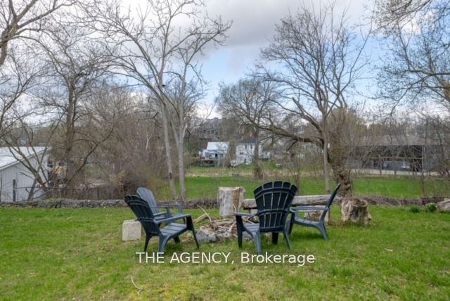 16 Elks Street Property Photo 18