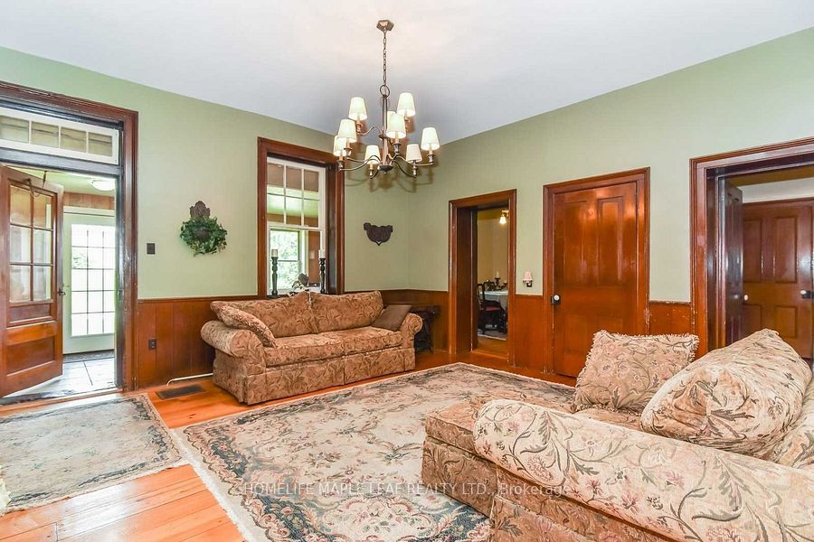4162 Highway 6 Road Property Photo 2