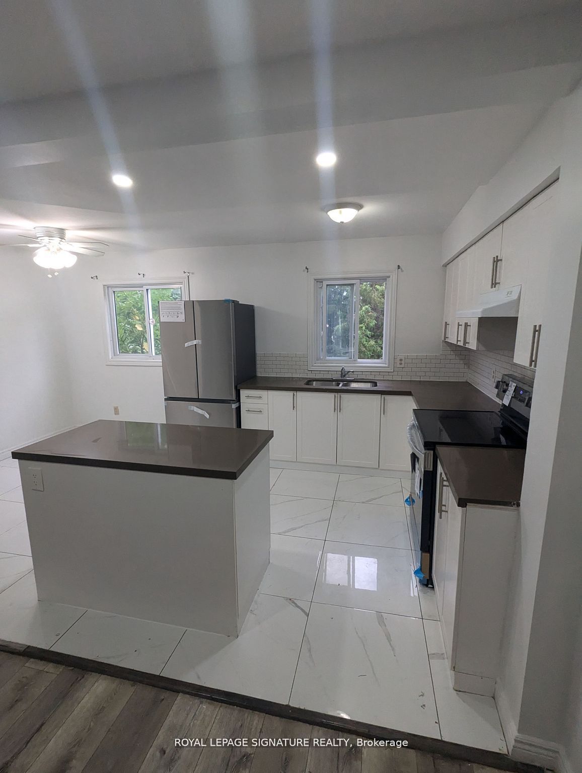 #29 - 577 Third Street Property Photo 4