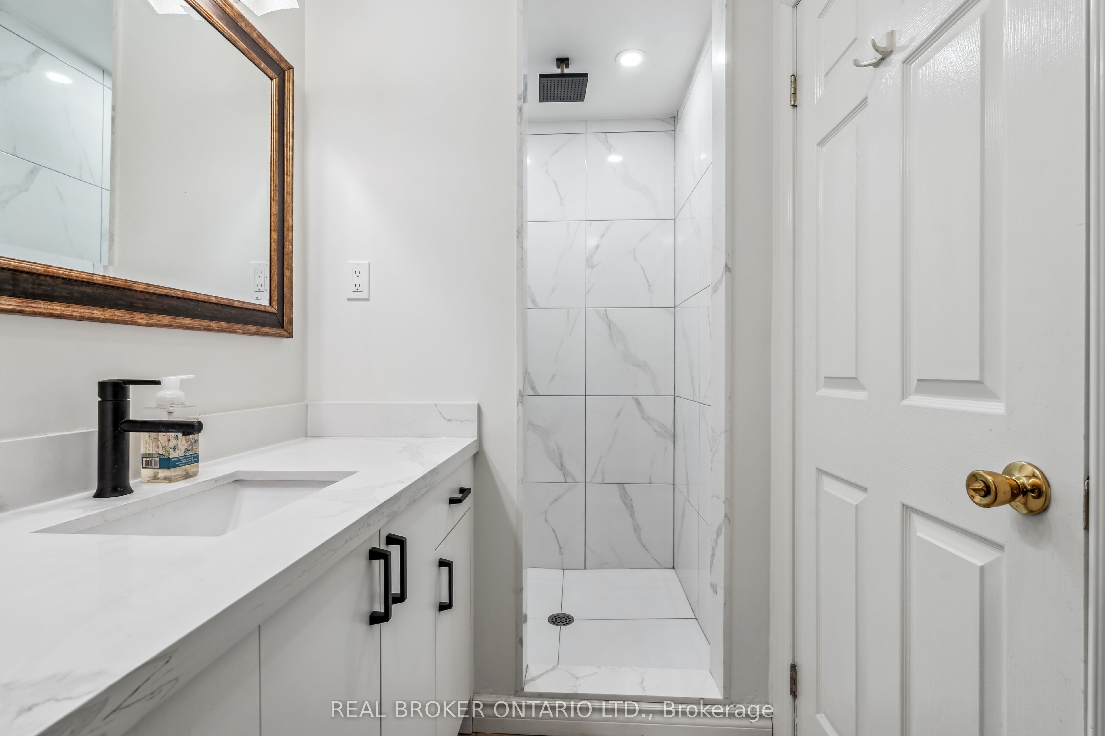 197 King Street Property Photo 10