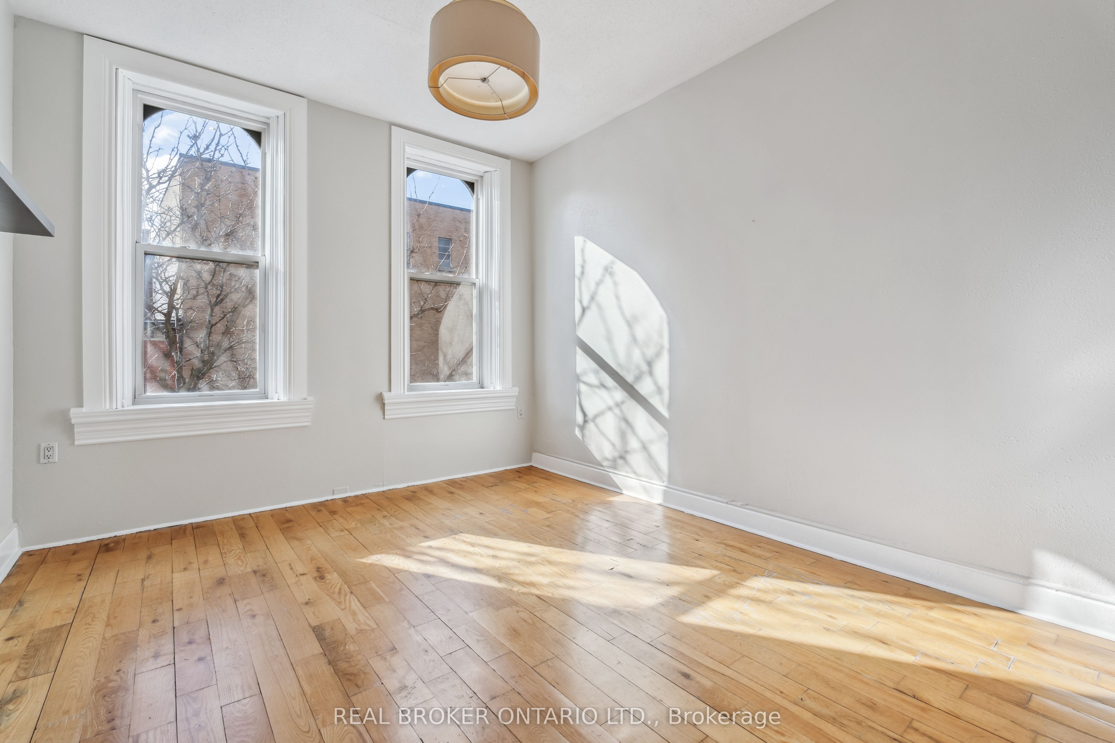 197 King Street Property Photo 29