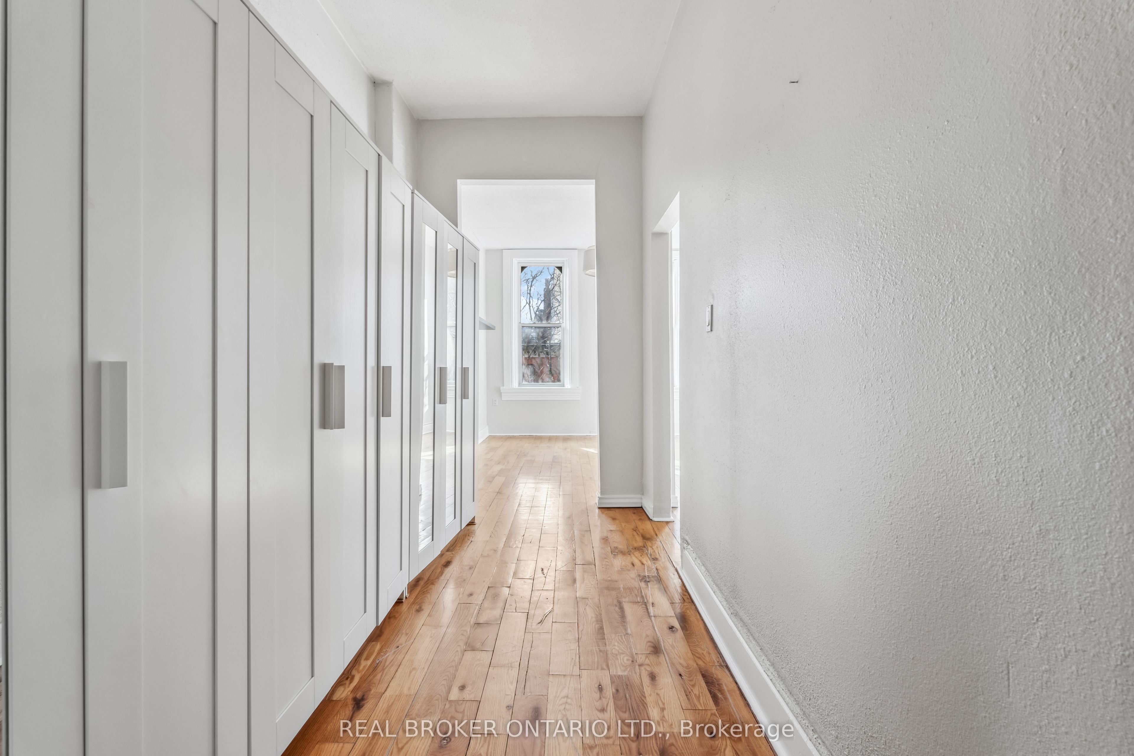 197 King Street Property Photo 32