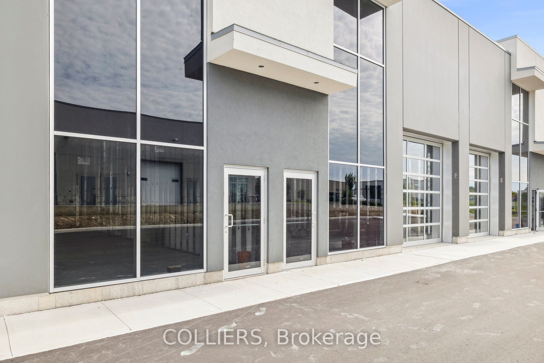 #3/4 - 24 Ditton Drive Property Photo 6
