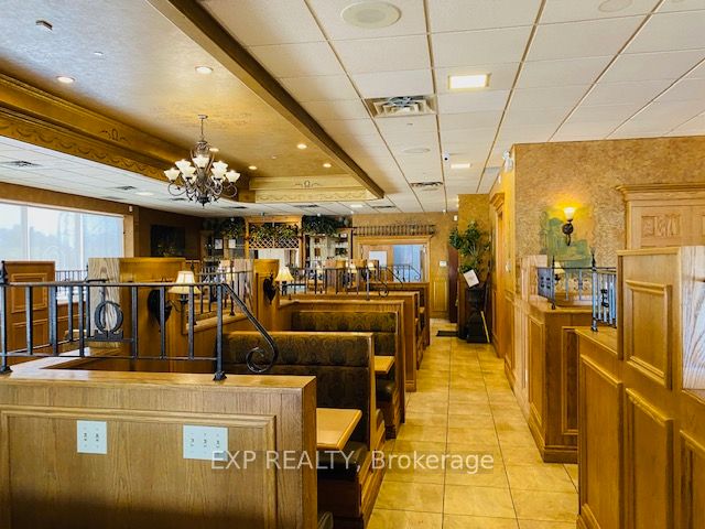 685 Fischer-hallman Road Property Photo 9