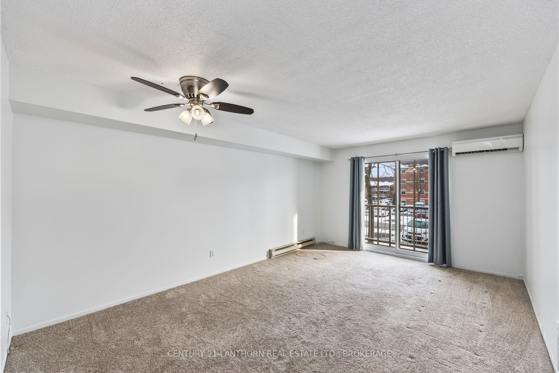 #204 - 310 Kingsdale Avenue Property Photo 14