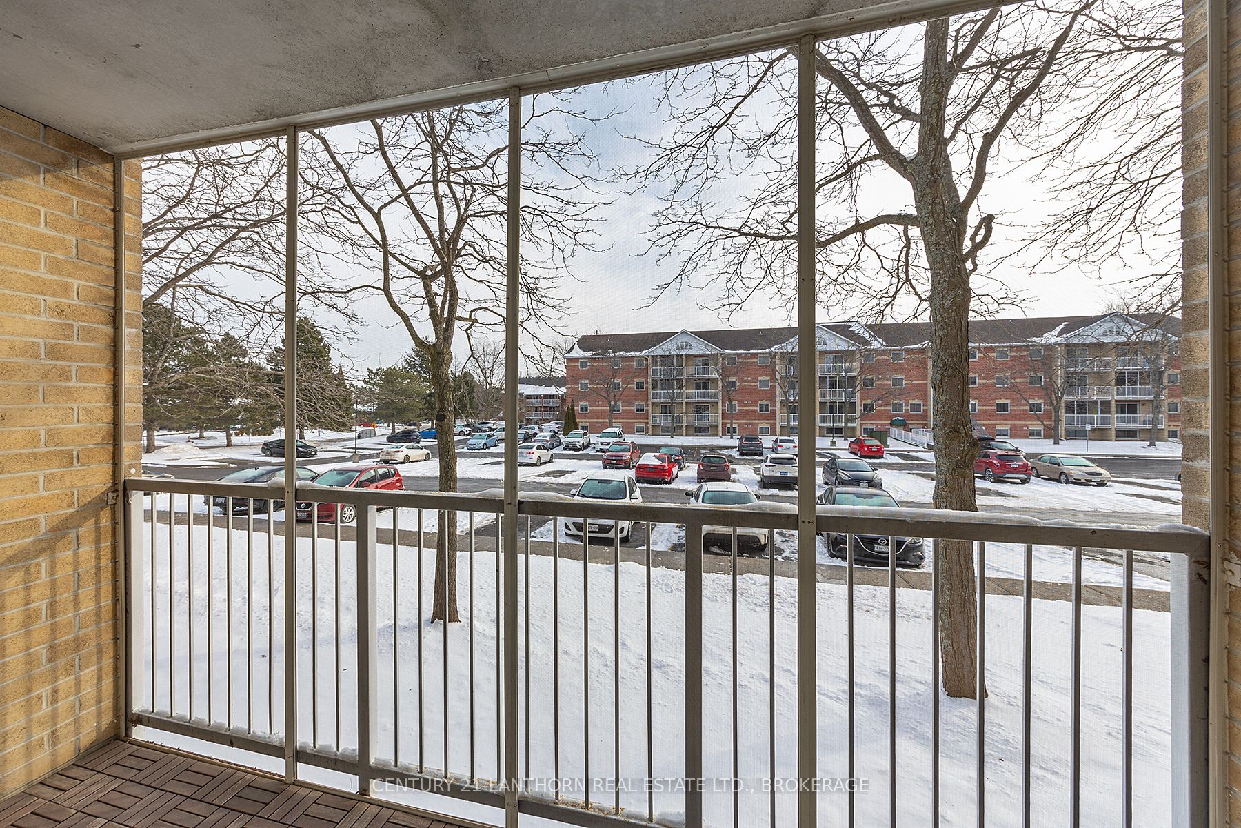 #204 - 310 Kingsdale Avenue Property Photo 25
