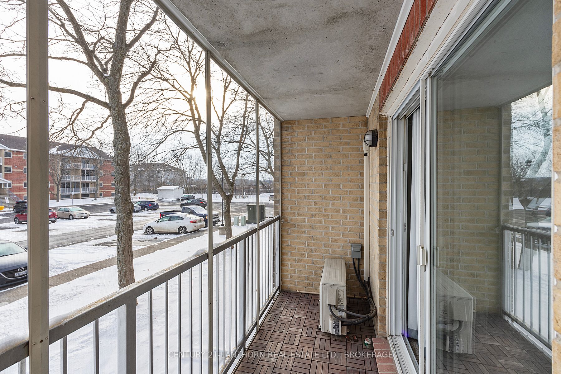 #204 - 310 Kingsdale Avenue Property Photo 26