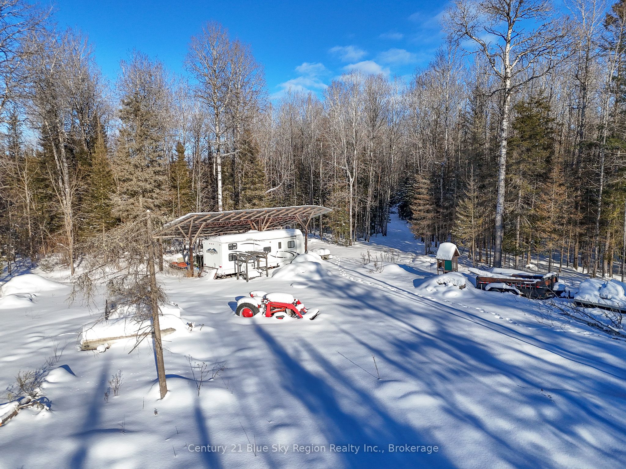 561 Mcdonald Road Property Photo 6
