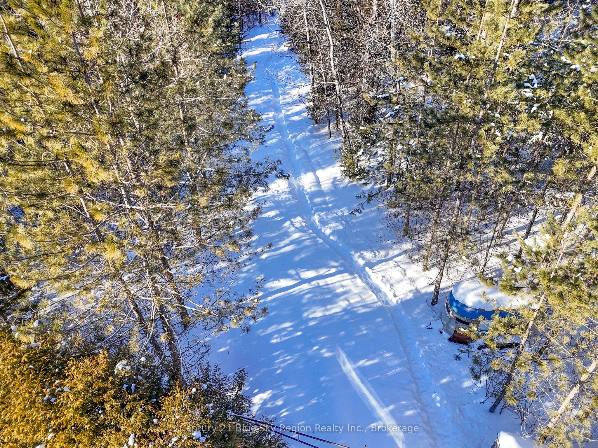 561 Mcdonald Road Property Photo 16