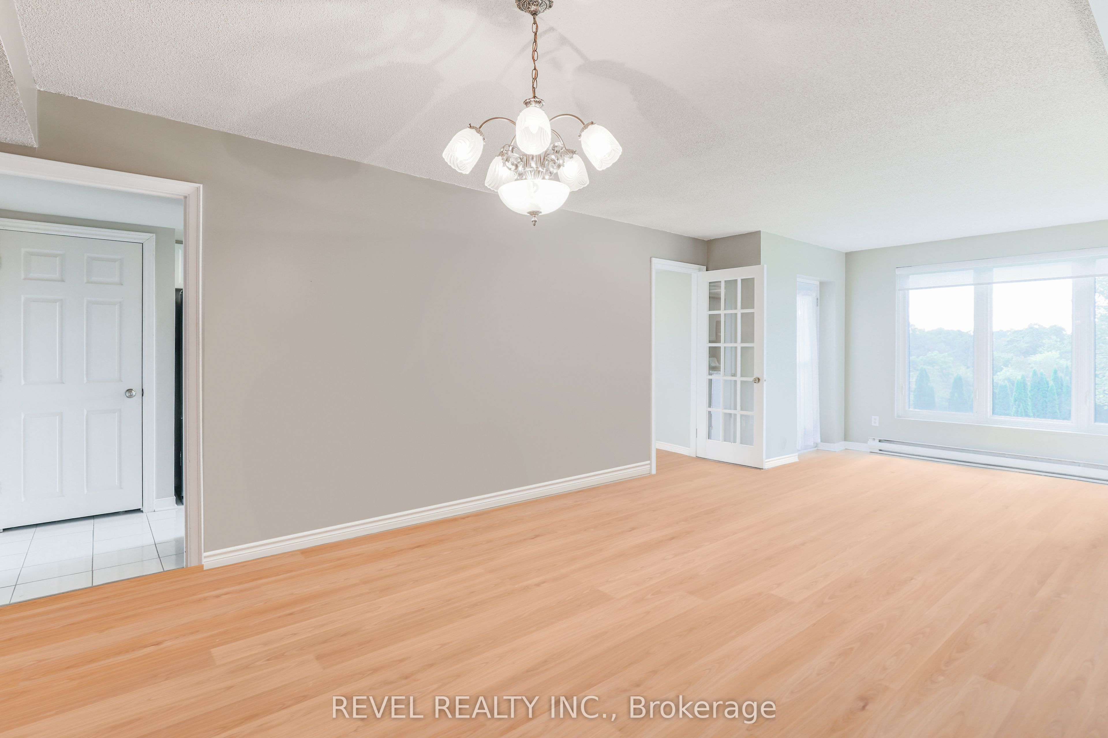 #102 - 50 Rivermill Boulevard Property Photo 9