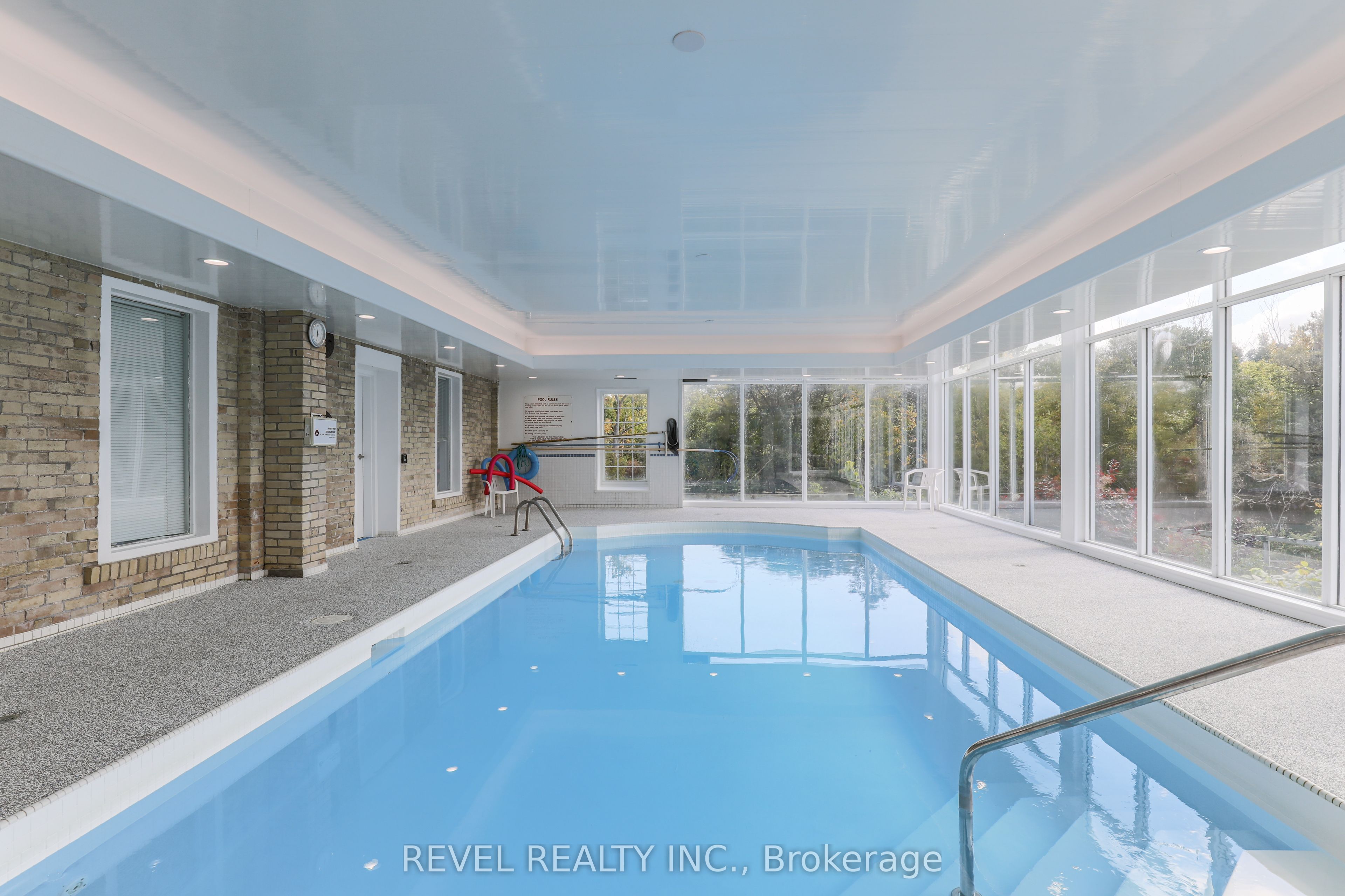 #102 - 50 Rivermill Boulevard Property Photo 35