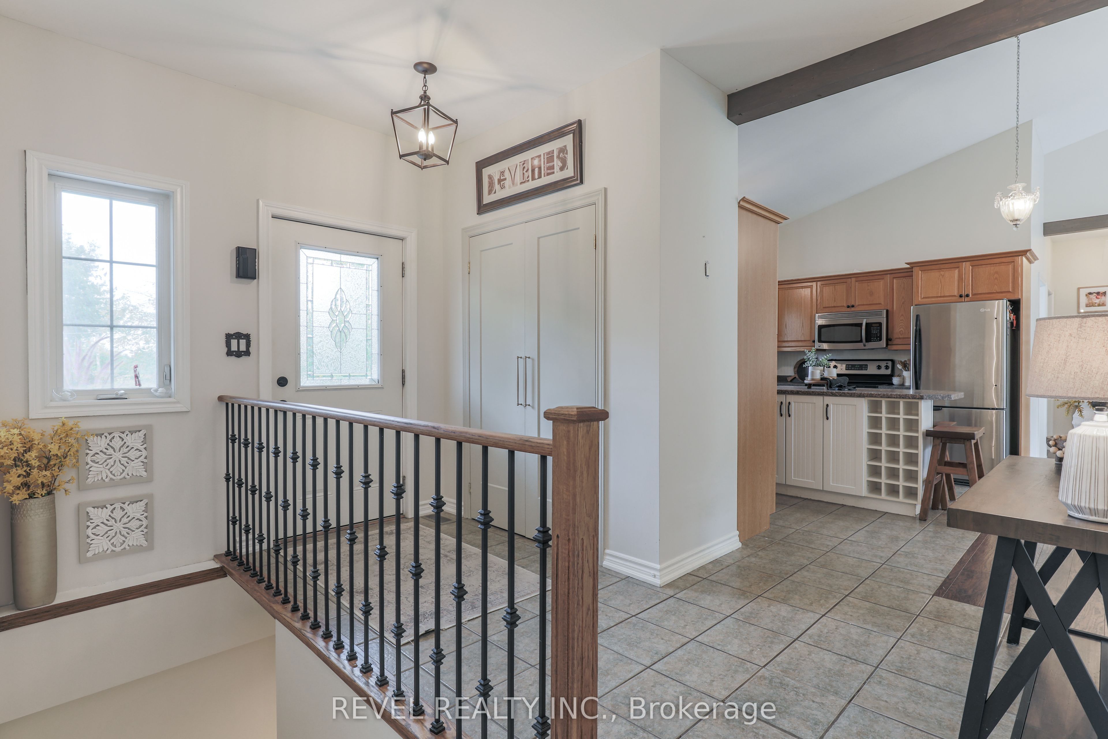 9 Grills Road Property Photo 5