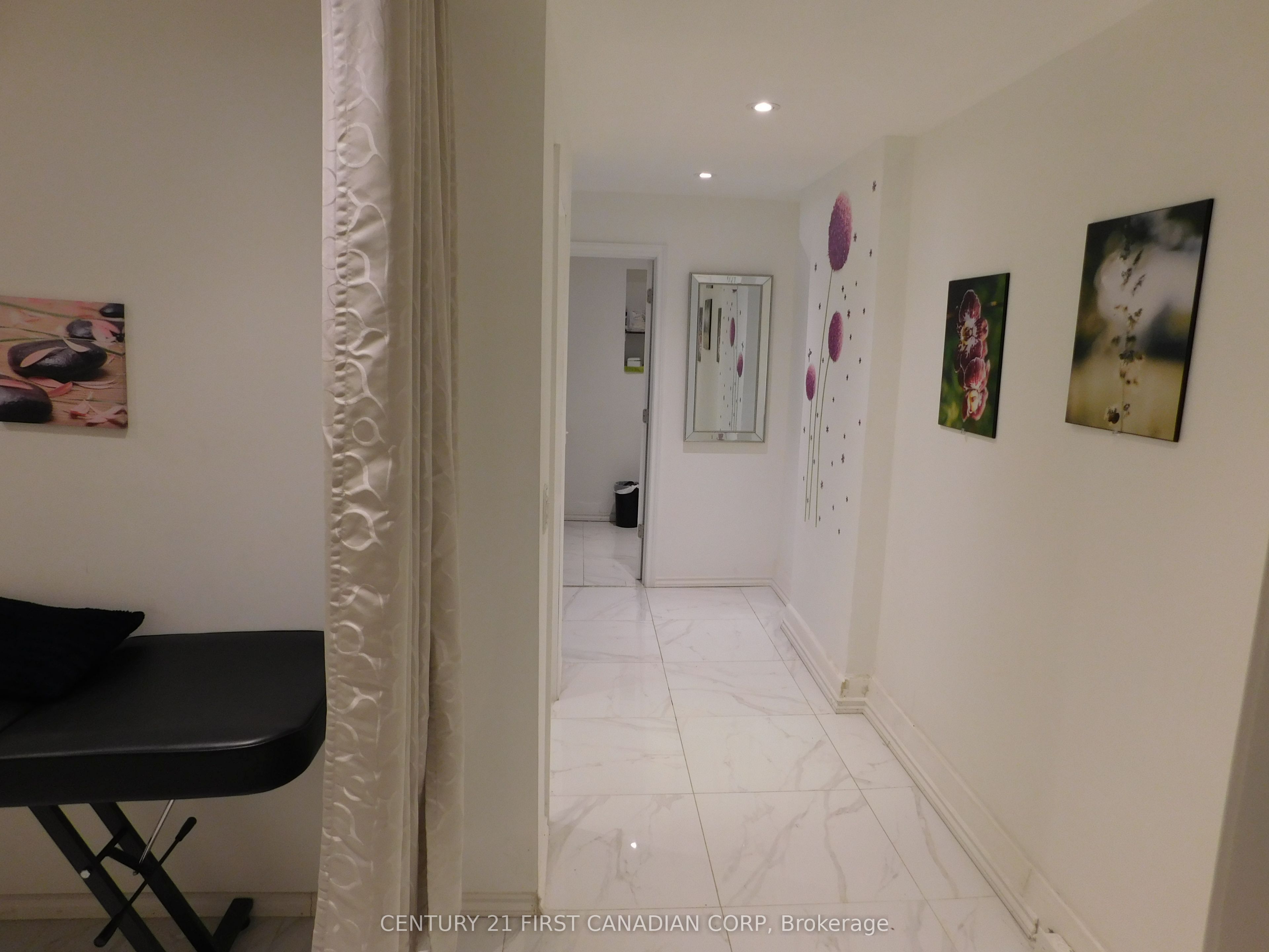 342 Dundas Street Property Photo 10