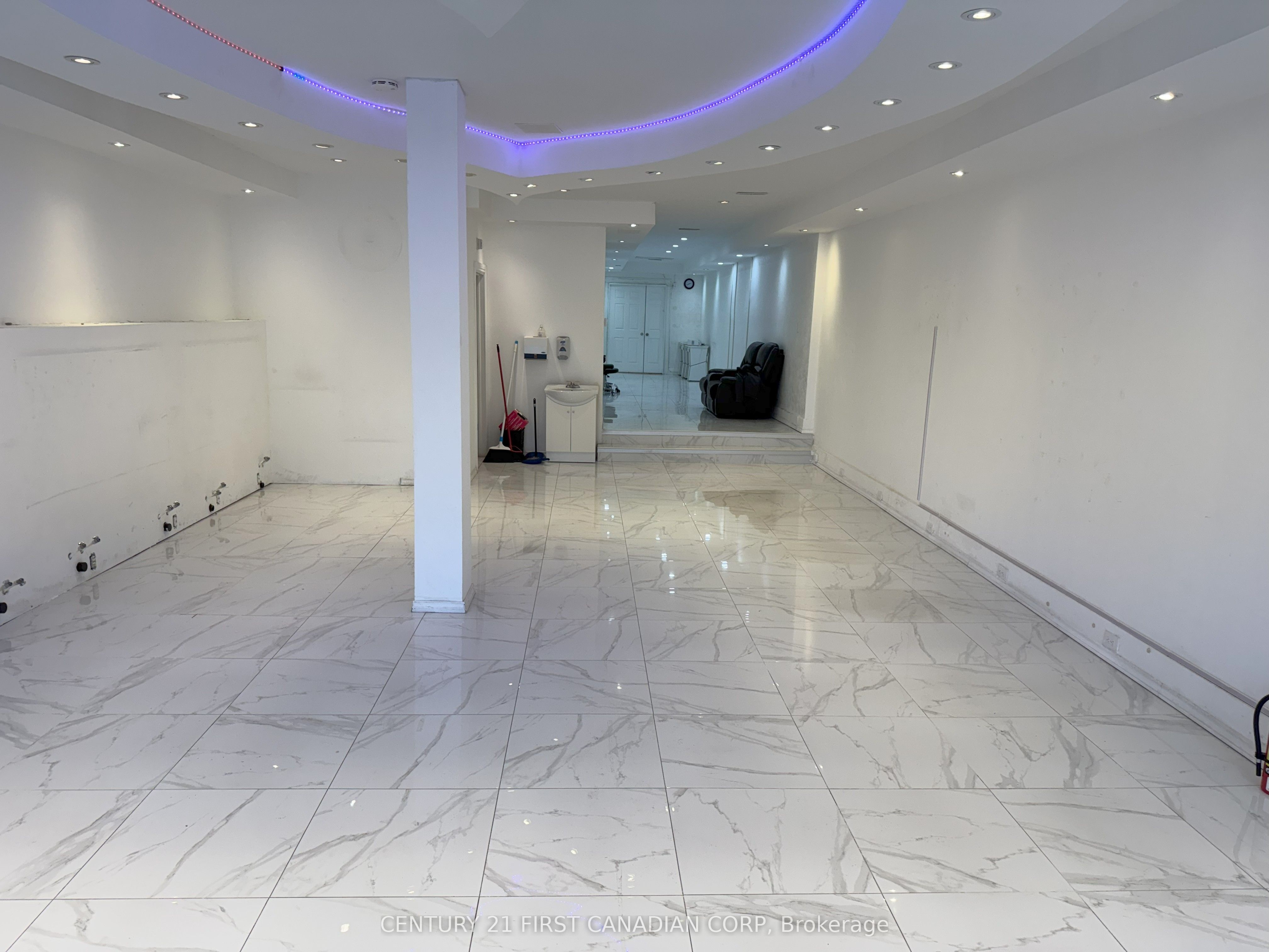 342 Dundas Street Property Photo 12