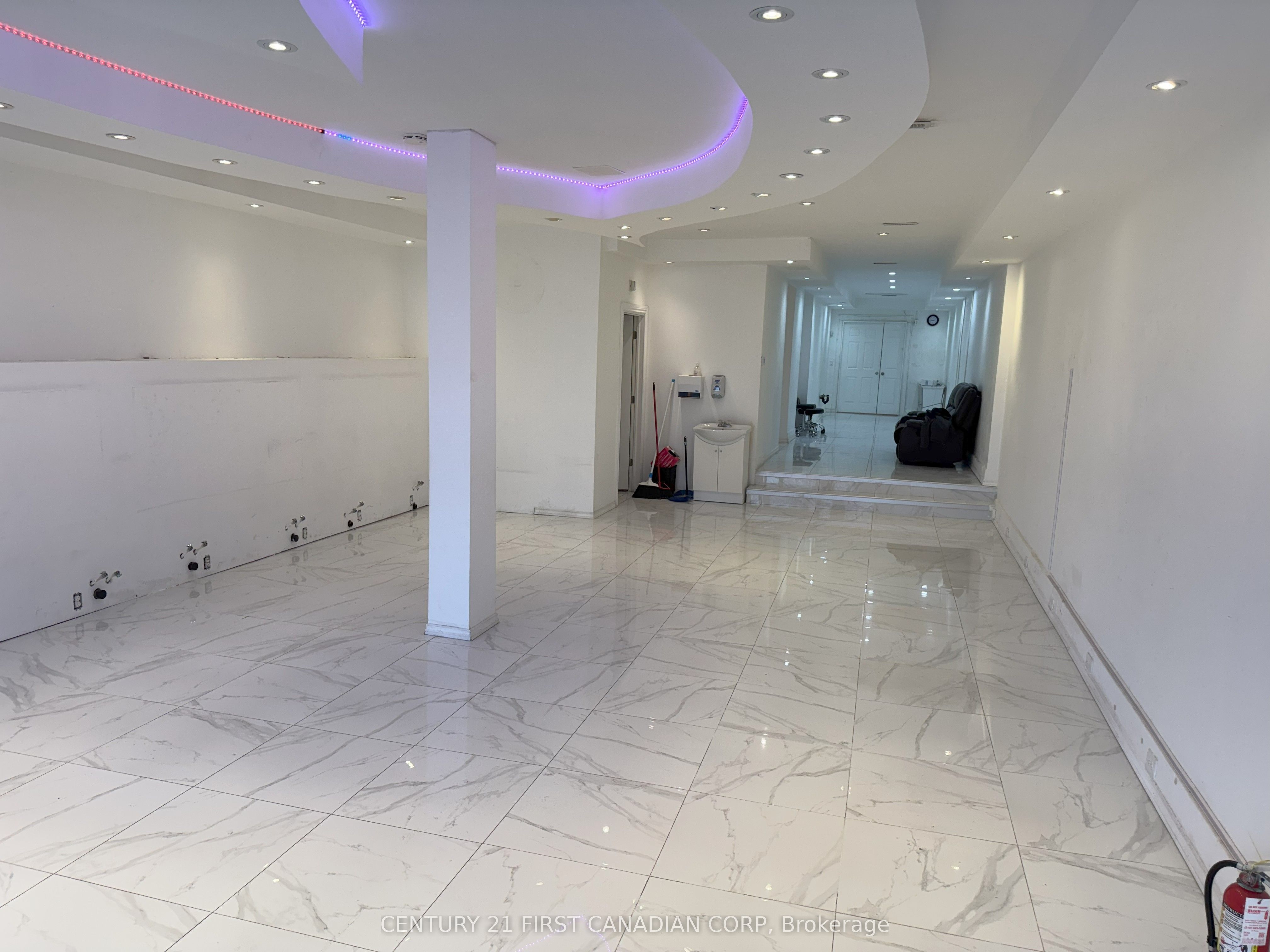 342 Dundas Street Property Photo 13