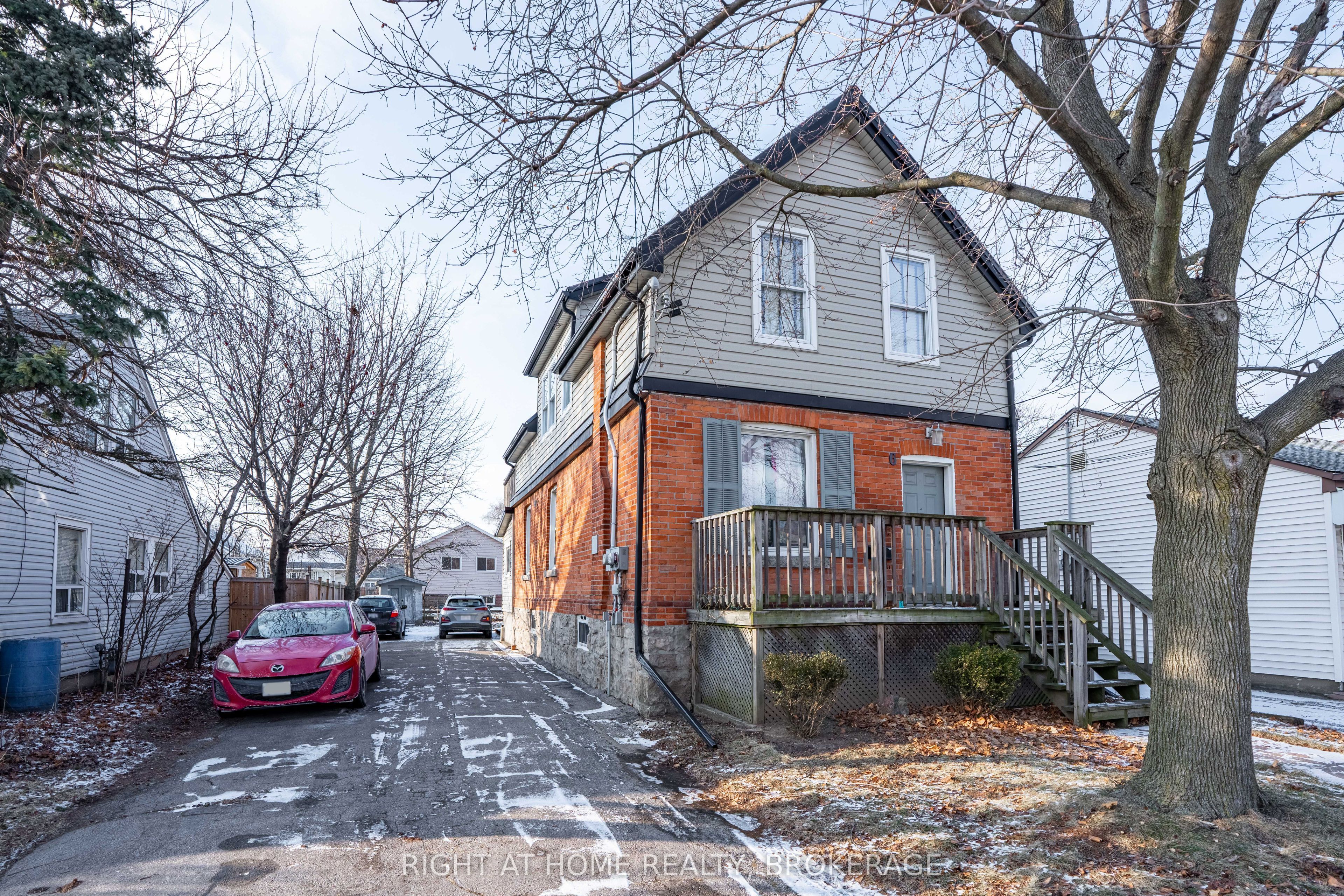 6 32nd Street Property Photo 1
