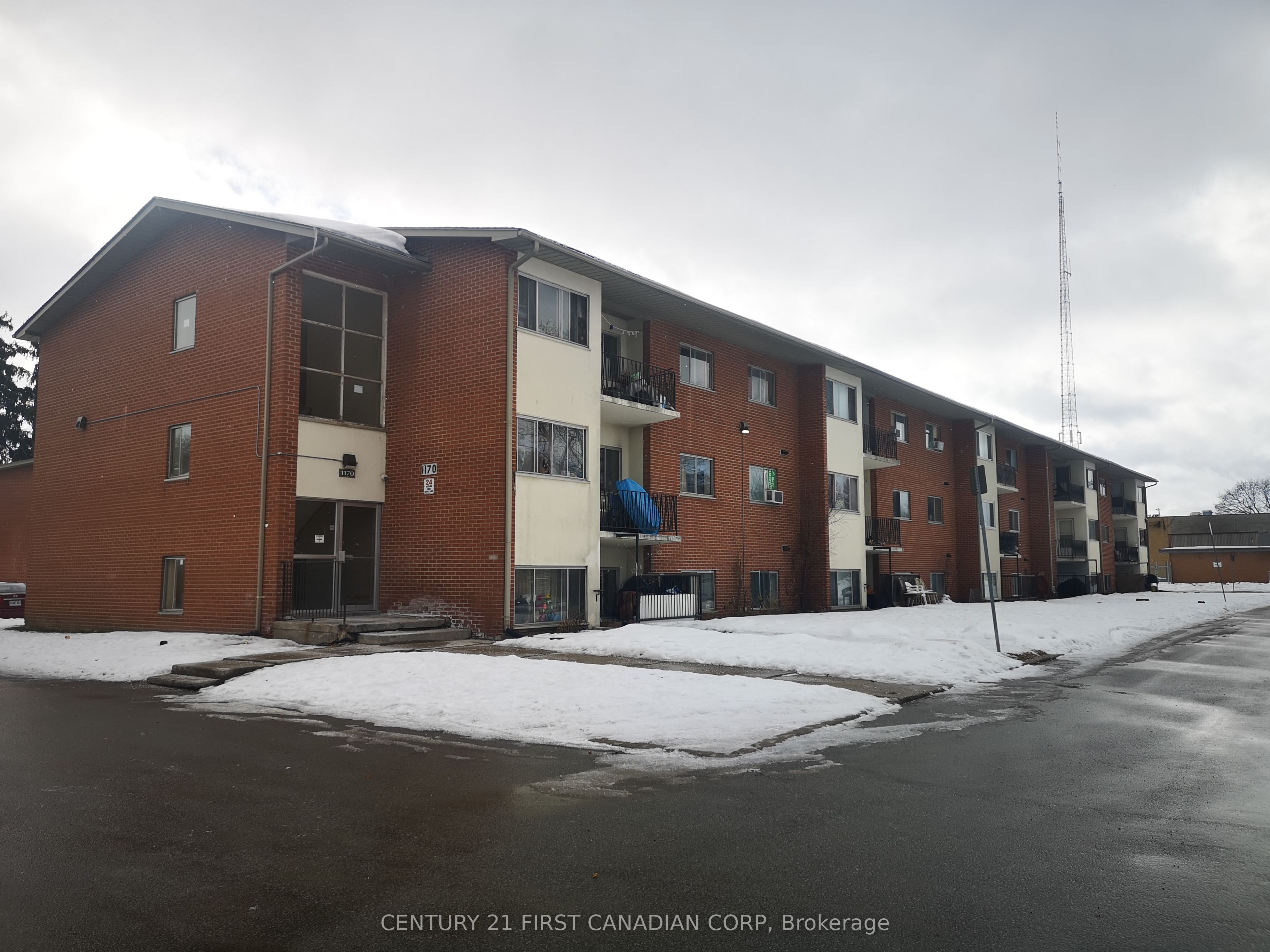 #207 - 1170 Hamilton Road Property Photo 2
