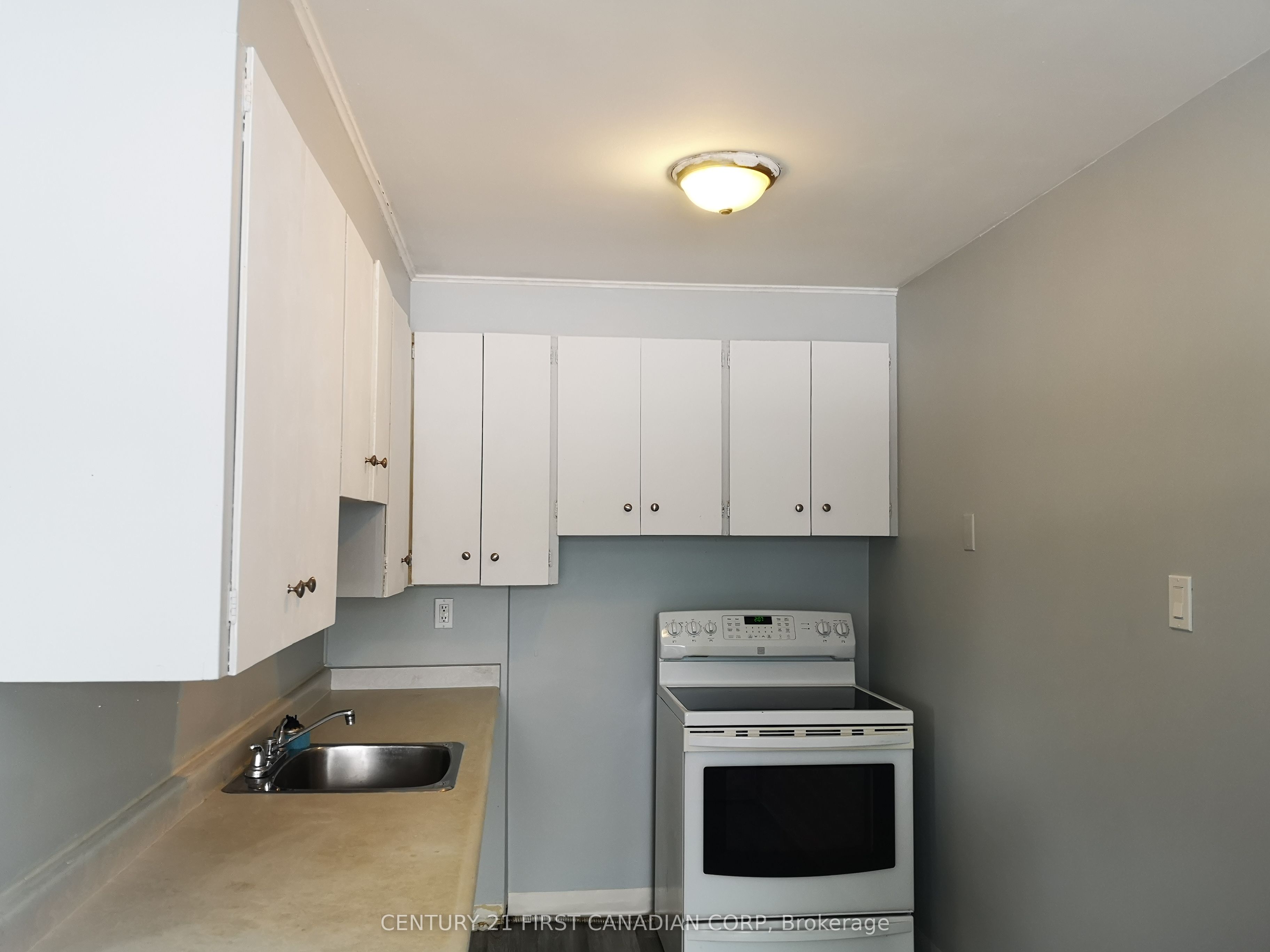 #207 - 1170 Hamilton Road Property Photo 6