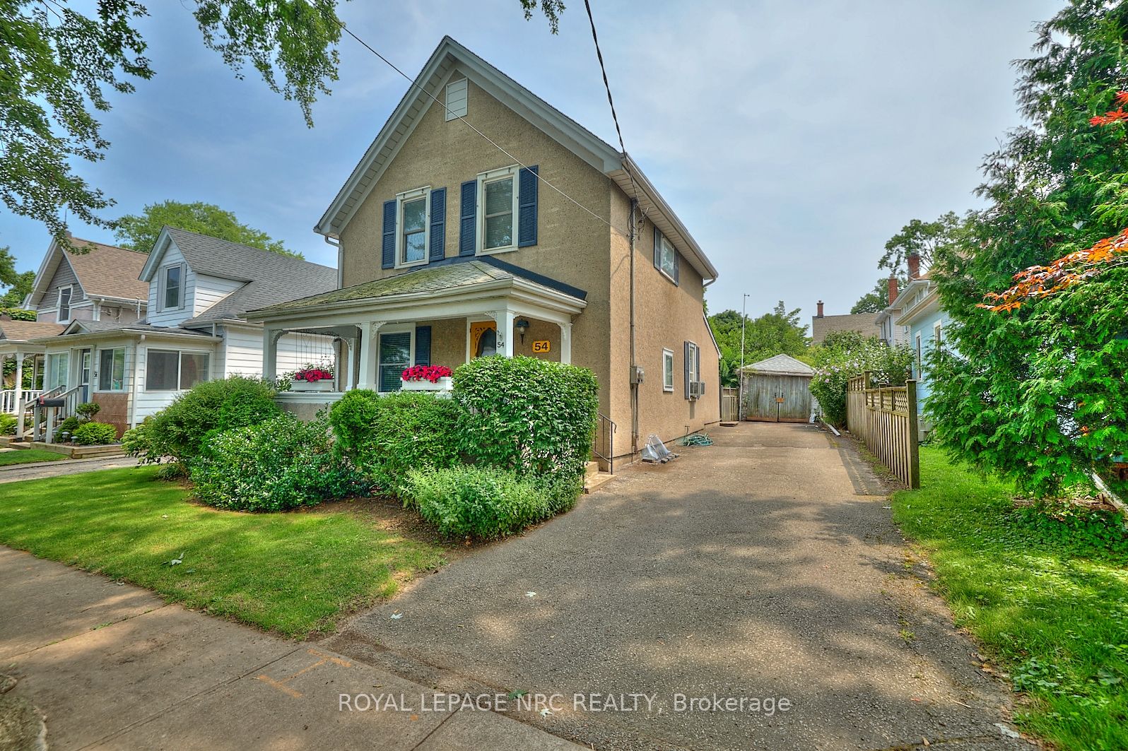 54 HENRY Street Property Photo 1