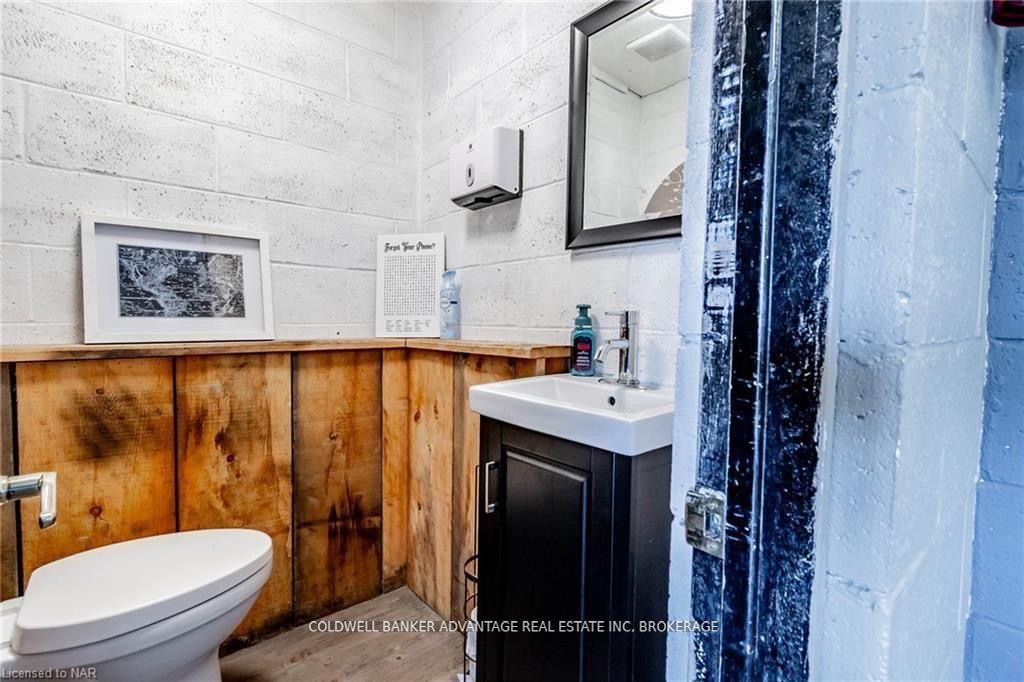 802 Highway 20 Property Photo 18