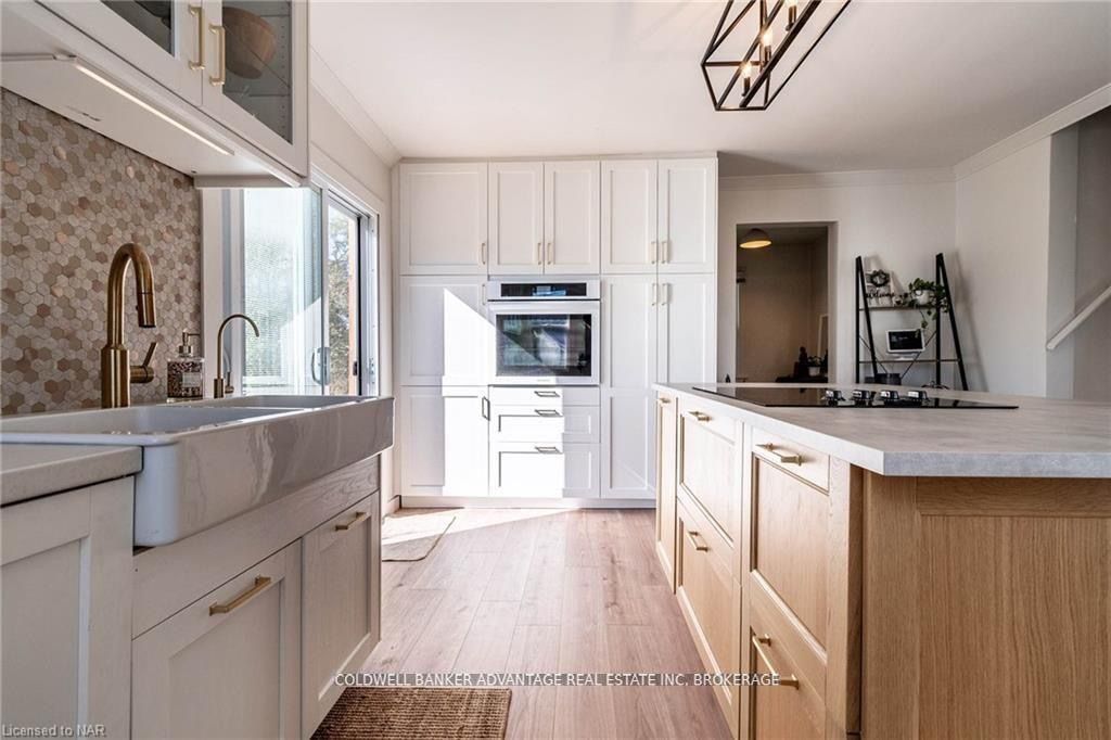 802 Highway 20 Property Photo 6