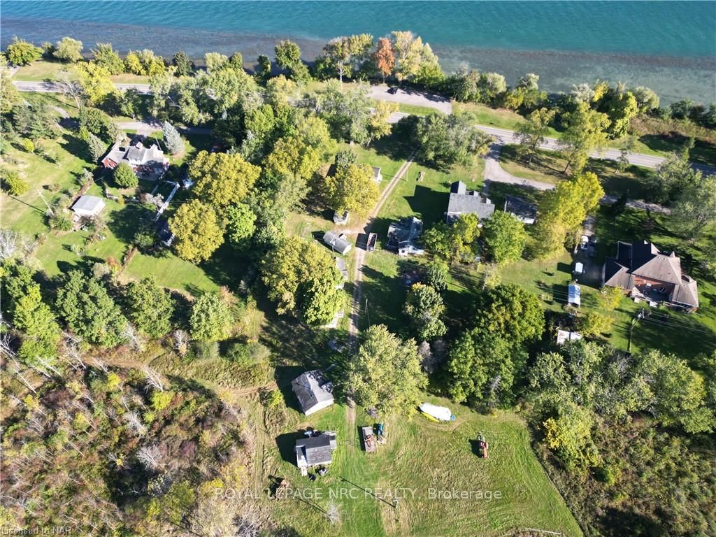 3189 Niagara Boulevard Property Photo 2
