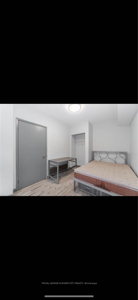 #2618 - 258b Sunview Street Property Photo 8