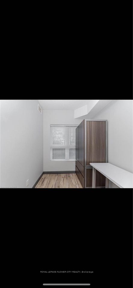 #2618 - 258b Sunview Street Property Photo 11