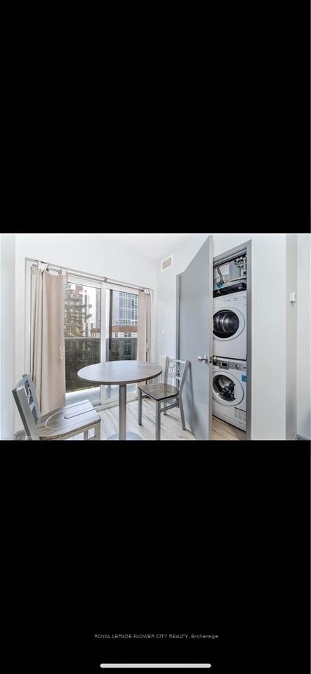 #2618 - 258b Sunview Street Property Photo 14