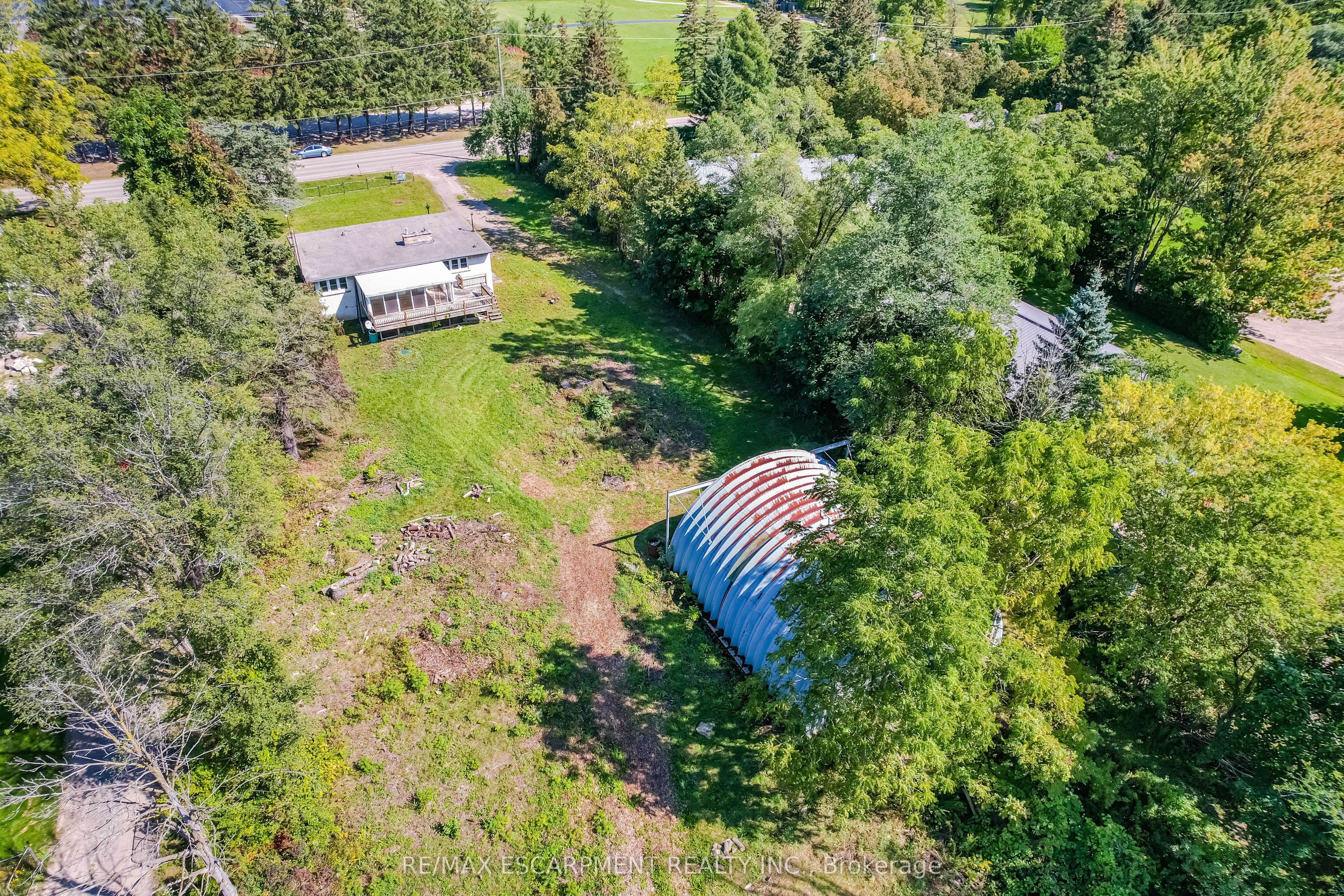 623 Robson Road Property Photo 8