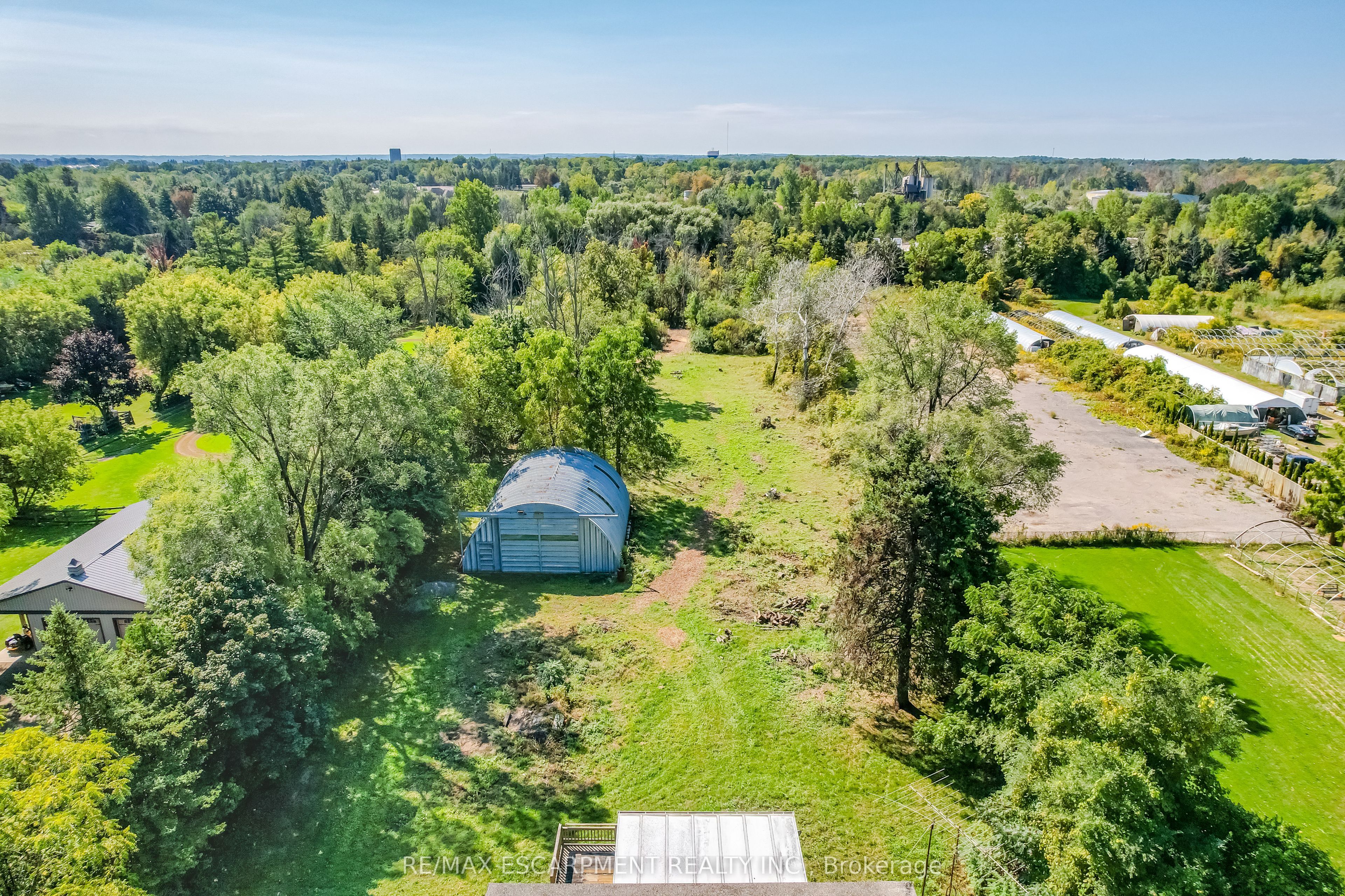 623 Robson Road Property Photo 10
