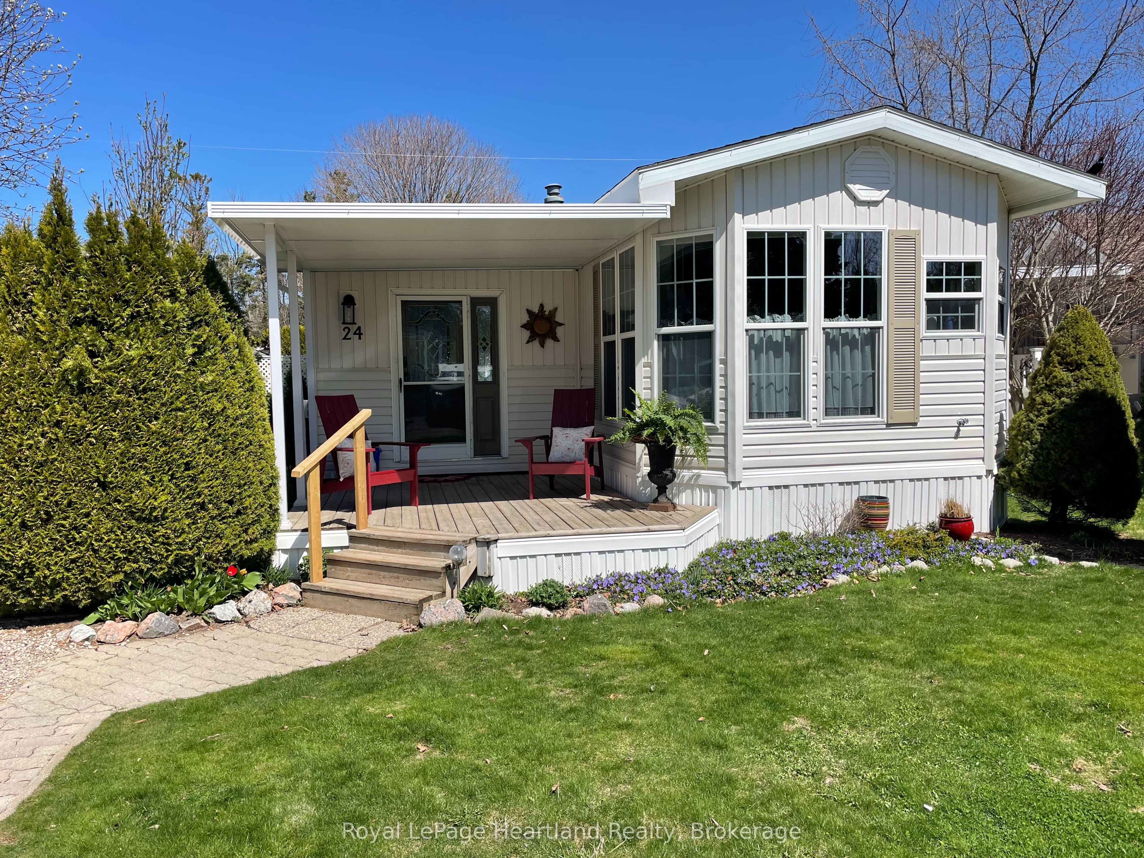 #24 Rowan Rd - 77307 Bluewater Highway Property Photo 1