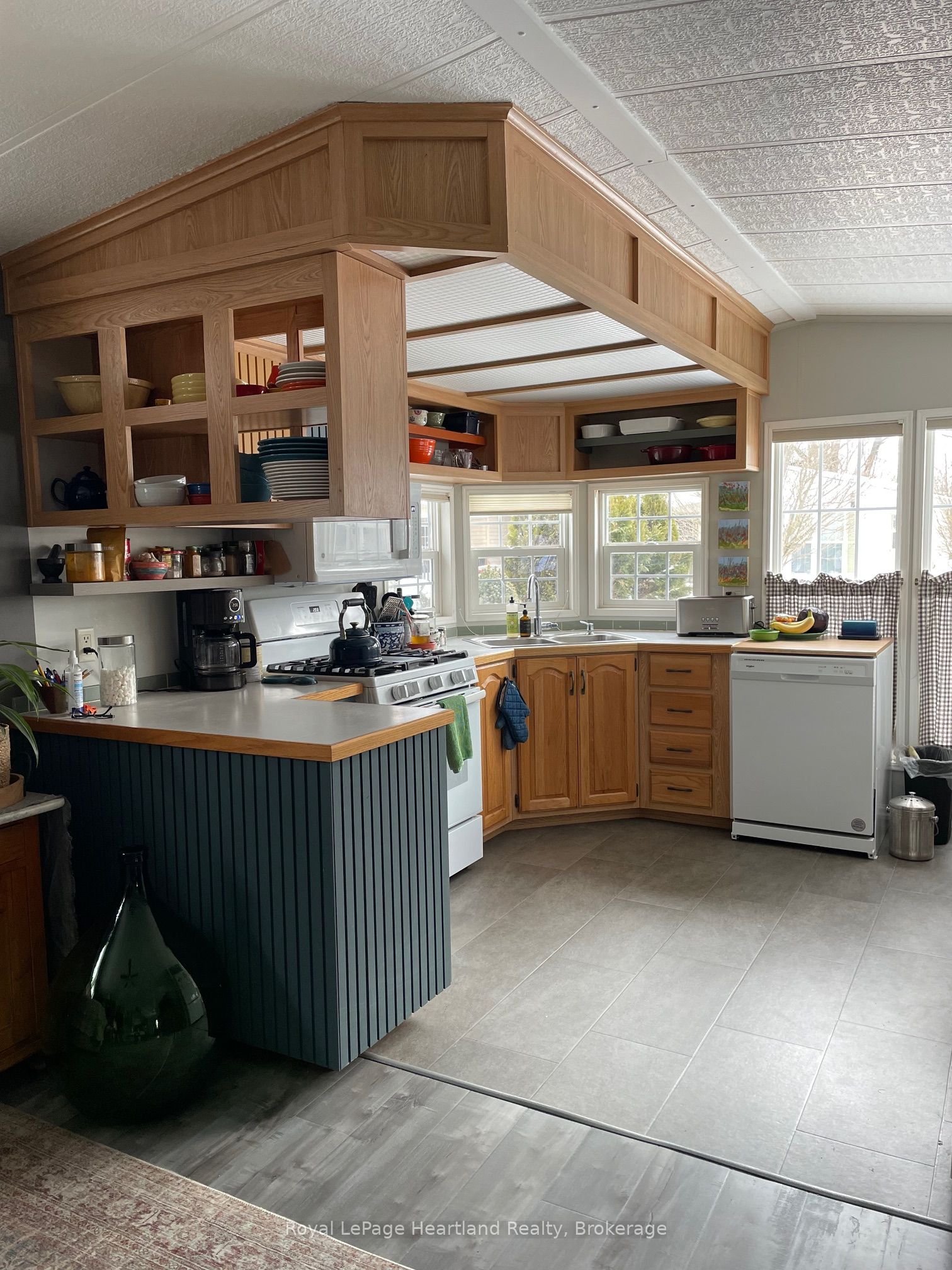 #24 Rowan Rd - 77307 Bluewater Highway Property Photo 8